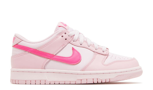 Nike Dunk "Triple Pink" Brand new