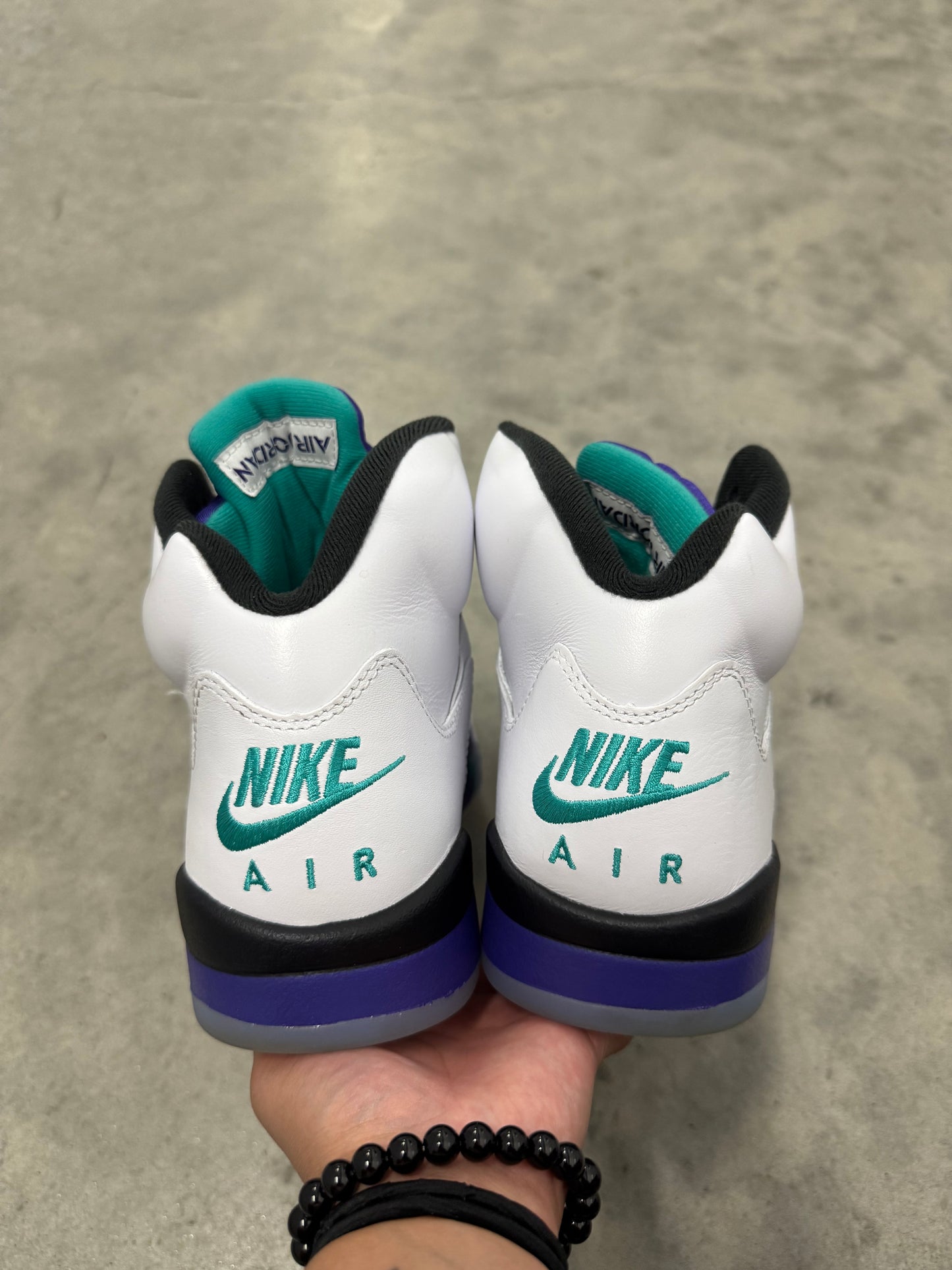 JORDAN 5 “ Grape “
