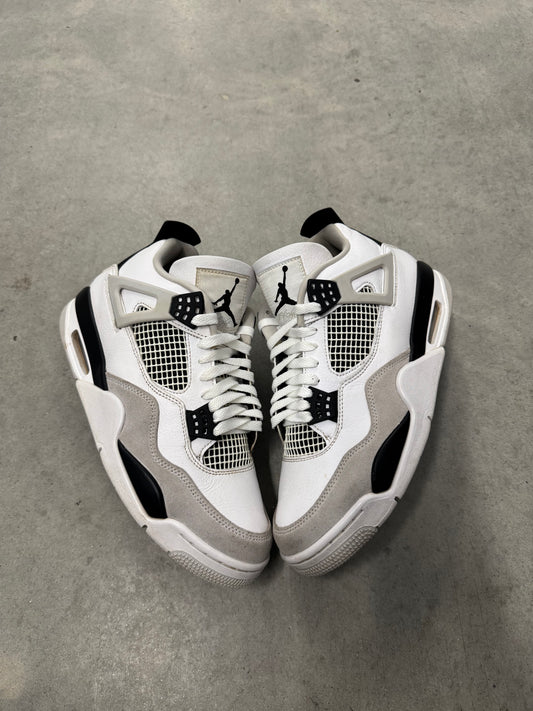 JORDAN 4 “ Military Black “