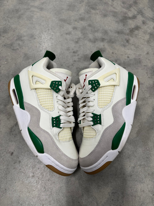 NIKE SB JORDAN 4 “ Pine Green “
