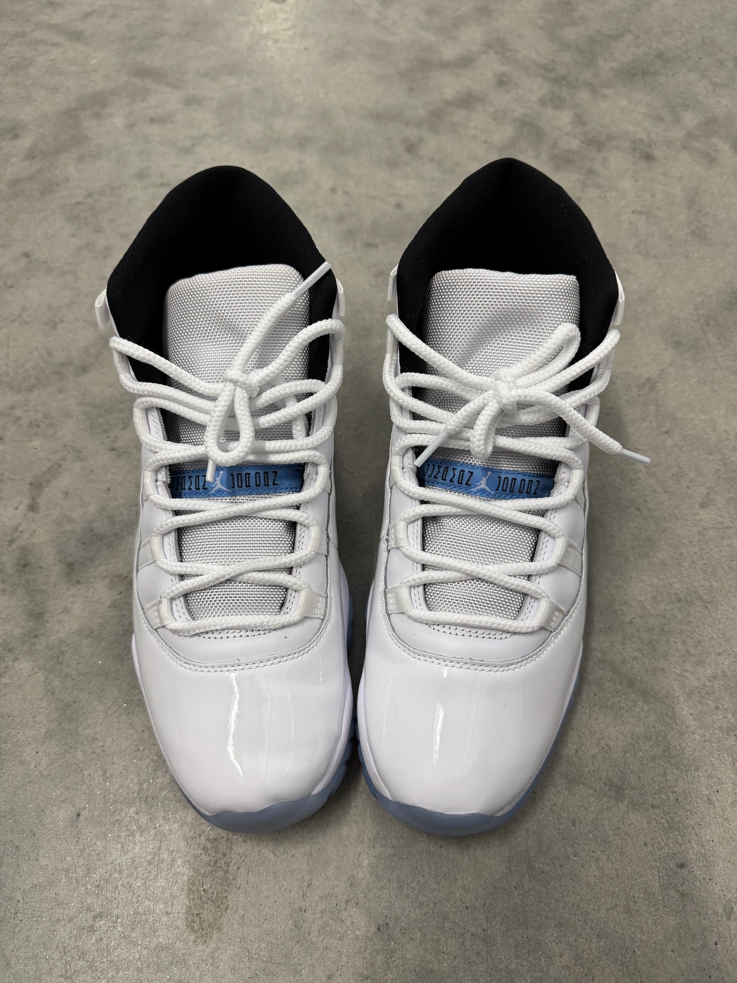 JORDAN 11 “ Legend Blue “