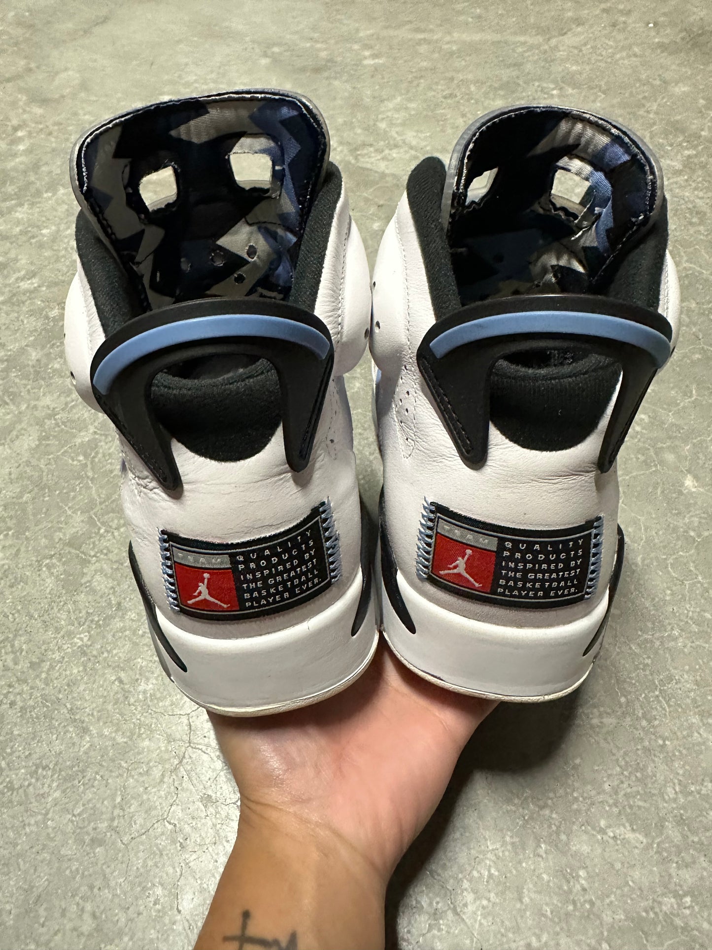 JORDAN 6 “ unc “