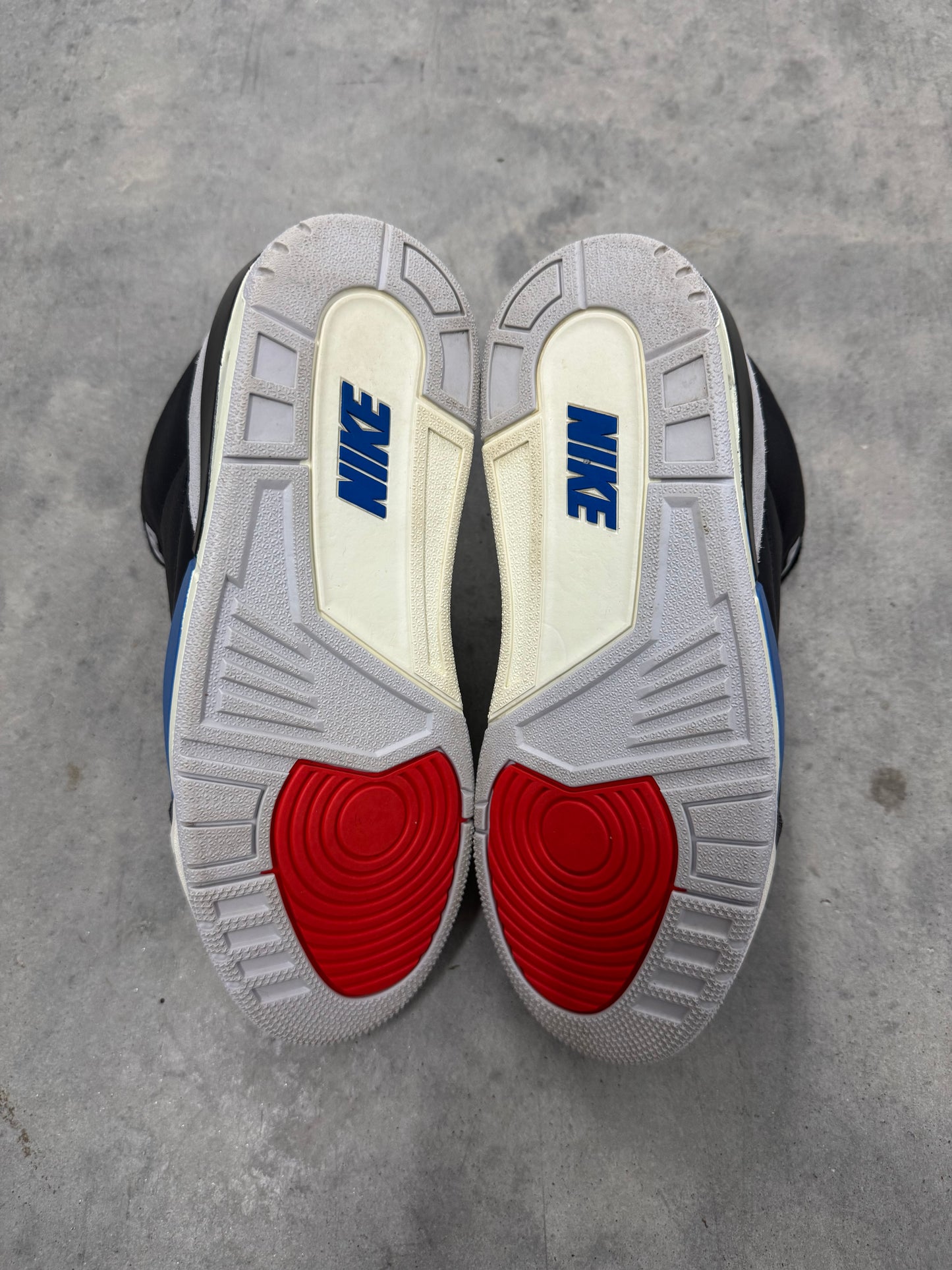 JORDAN 3 “ Rare Air “