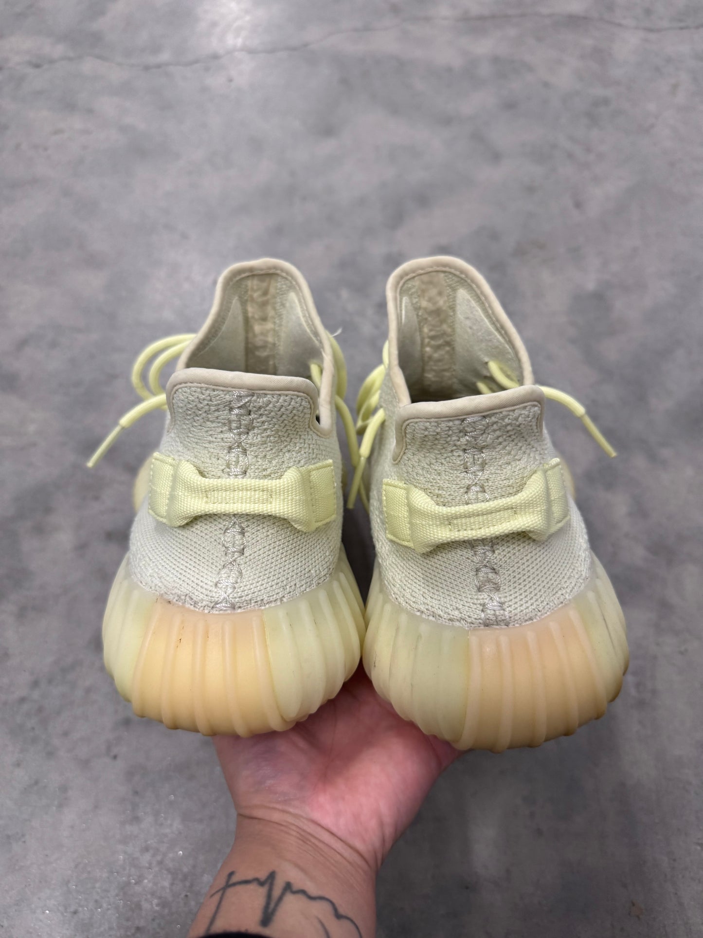 YEEZY 350 “ Butter “