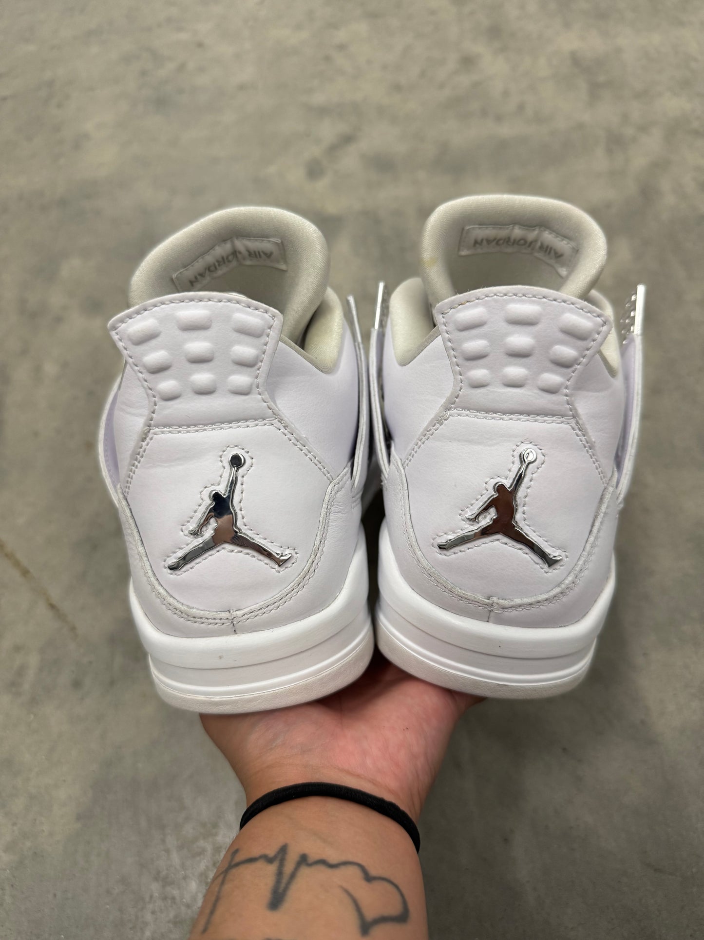 JORDAN 4 “ Pure Money “