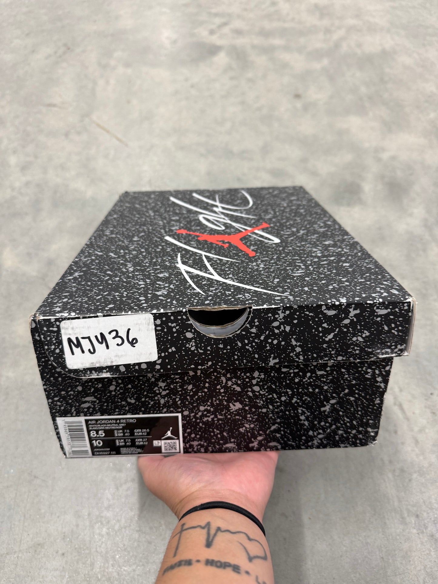 JORDAN 4 “ Military Black “