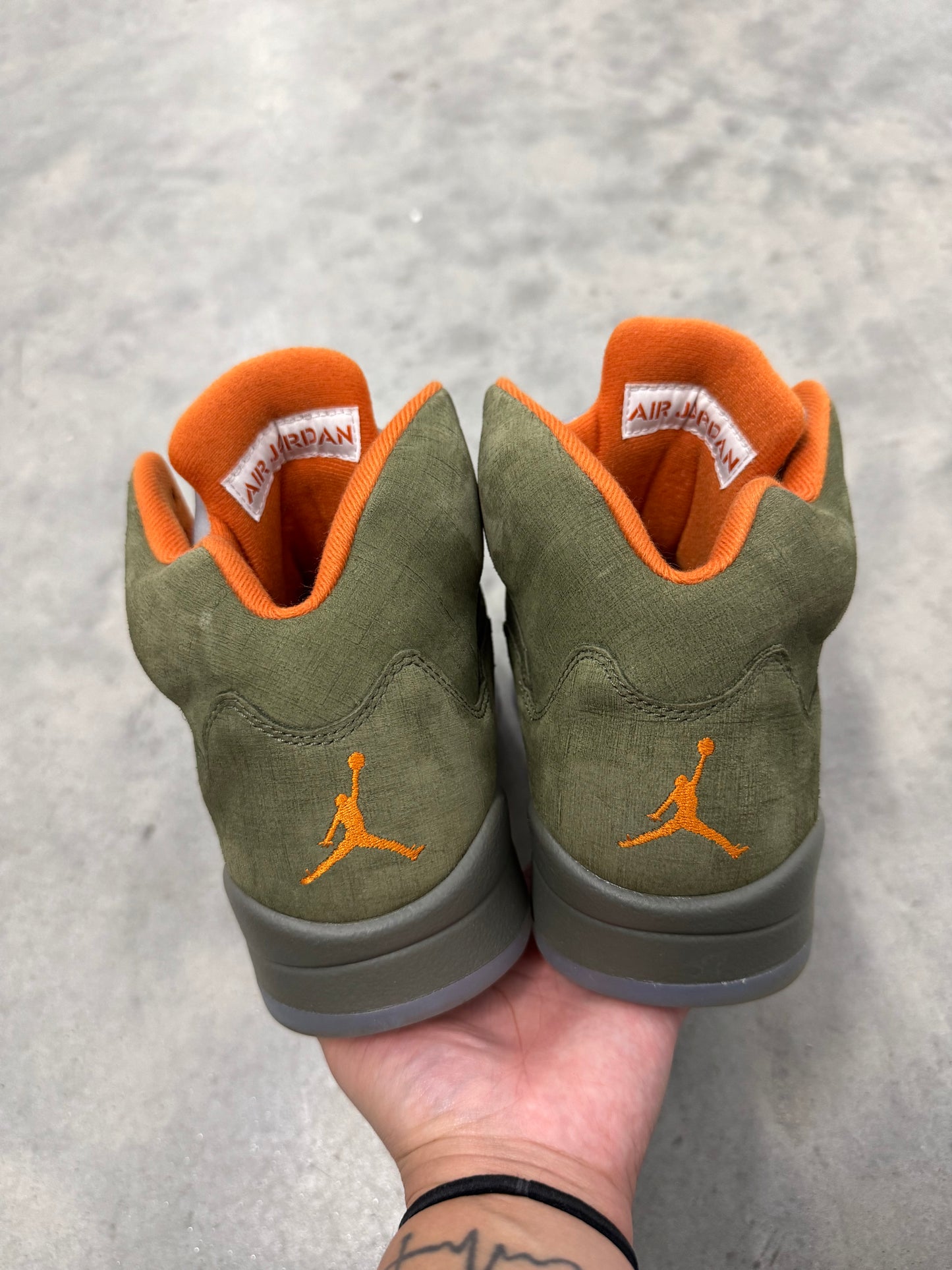 JORDAN 5 “ Olive “