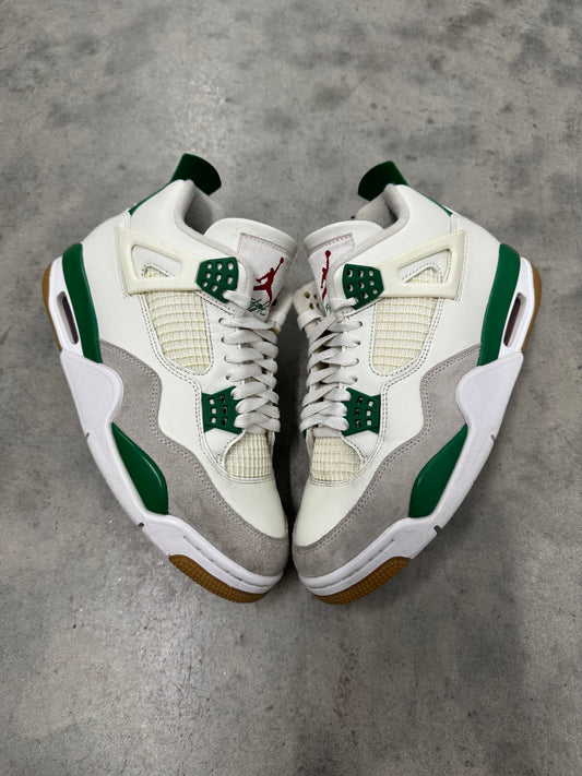NIKE SB JORDAN 4 “ Pine Green “