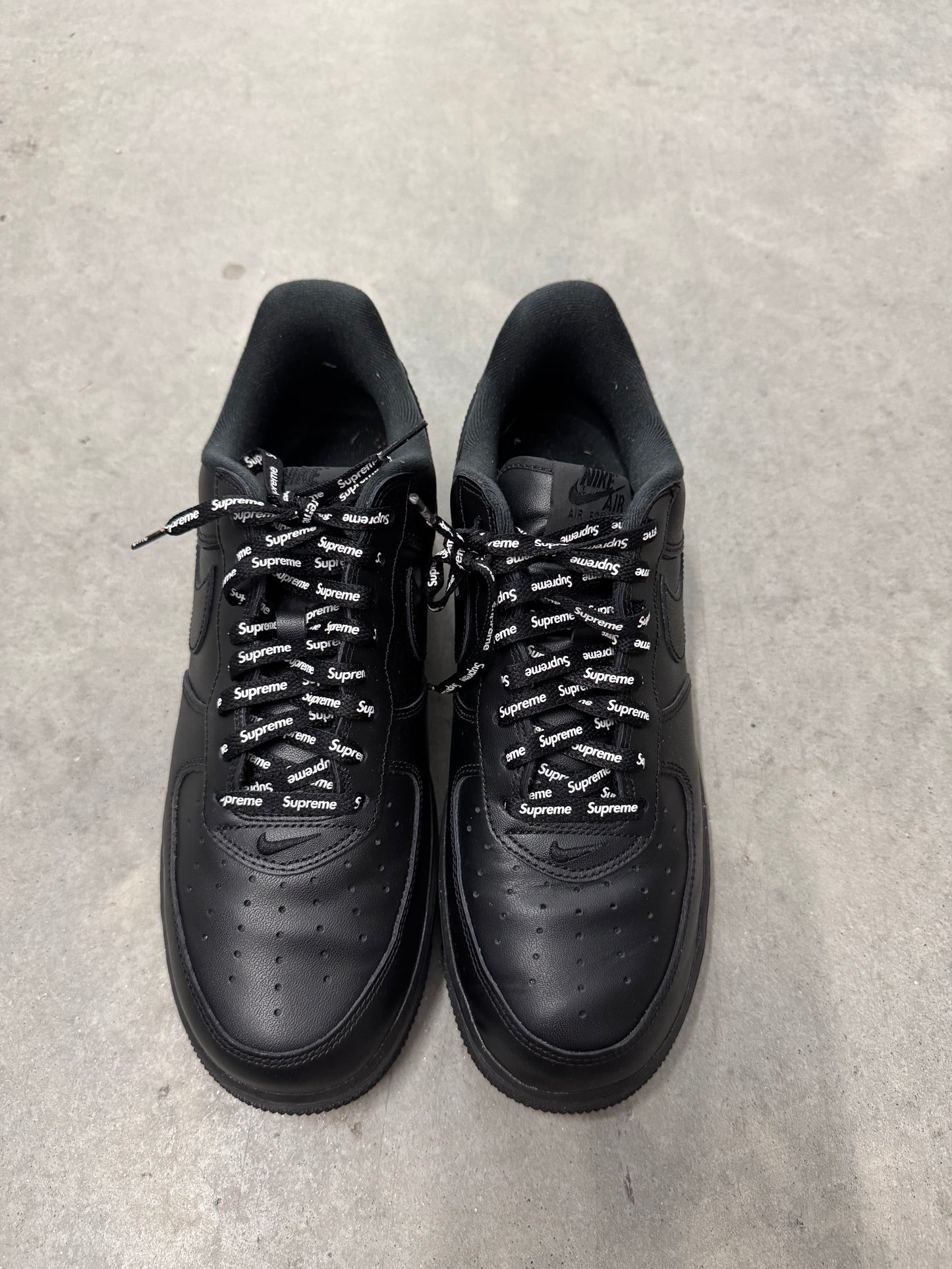NIKE AIR FORCE SUPREME LOW “ Box-Logo Black “