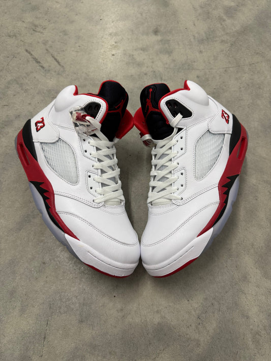 JORDAN 5 “ Fire Red “