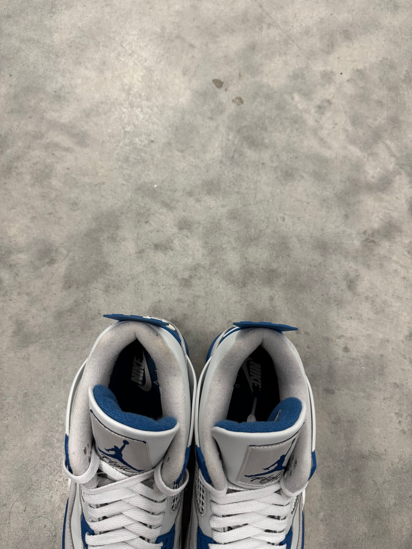 JORDAN 4 “ Military Blue “