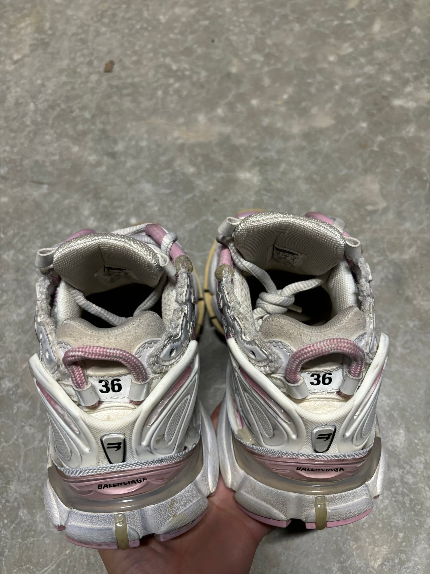 BALENCIAGA RUNNER SNEAKER “ white pink “