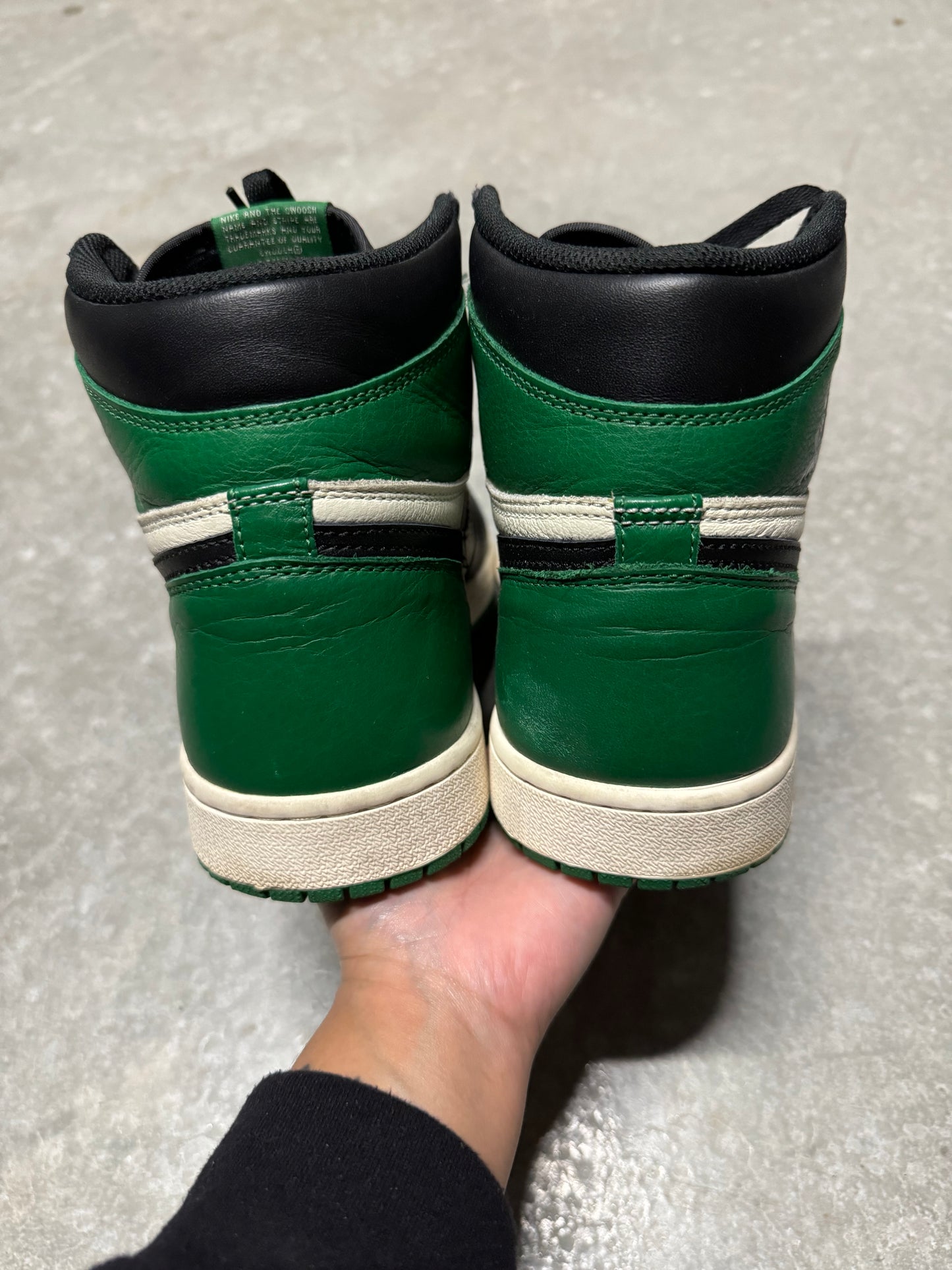 JORDAN 1 “ pine green “