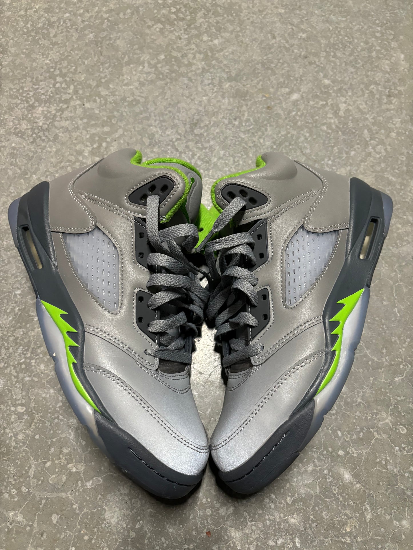 JORDAN 5 “ green bean “