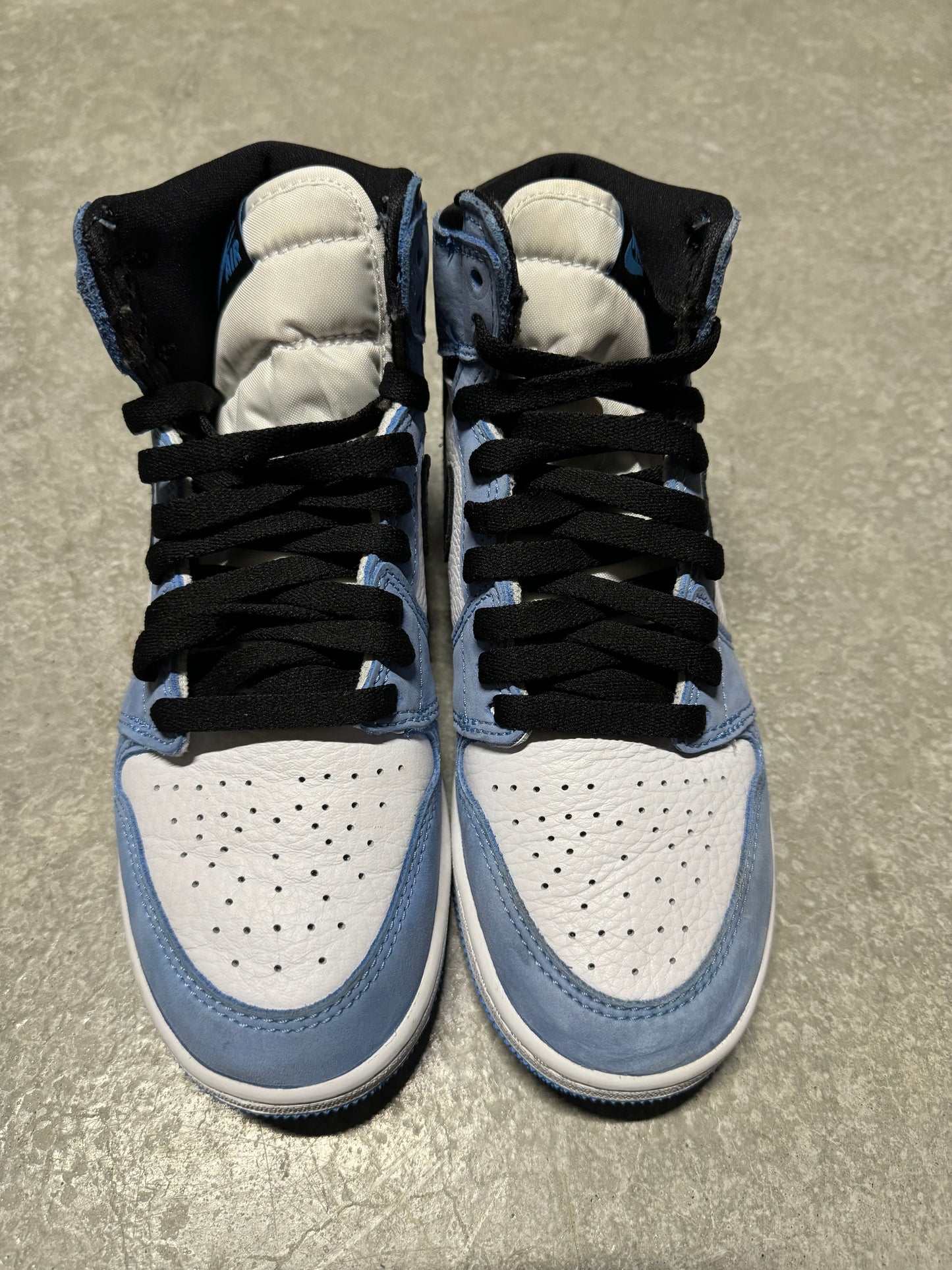 JORDAN 1 “ University Blue “