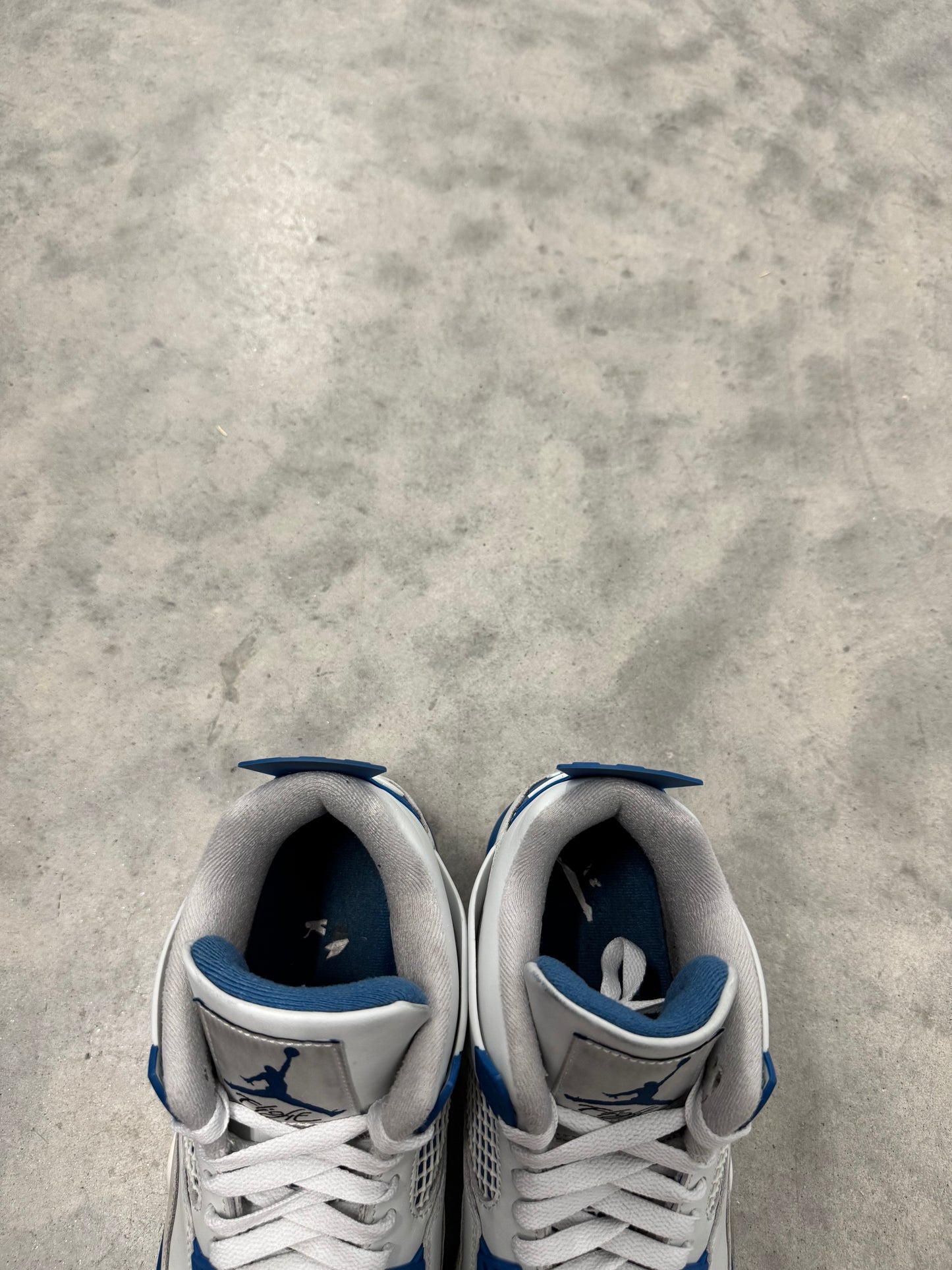JORDAN 4 “ Military Blue “