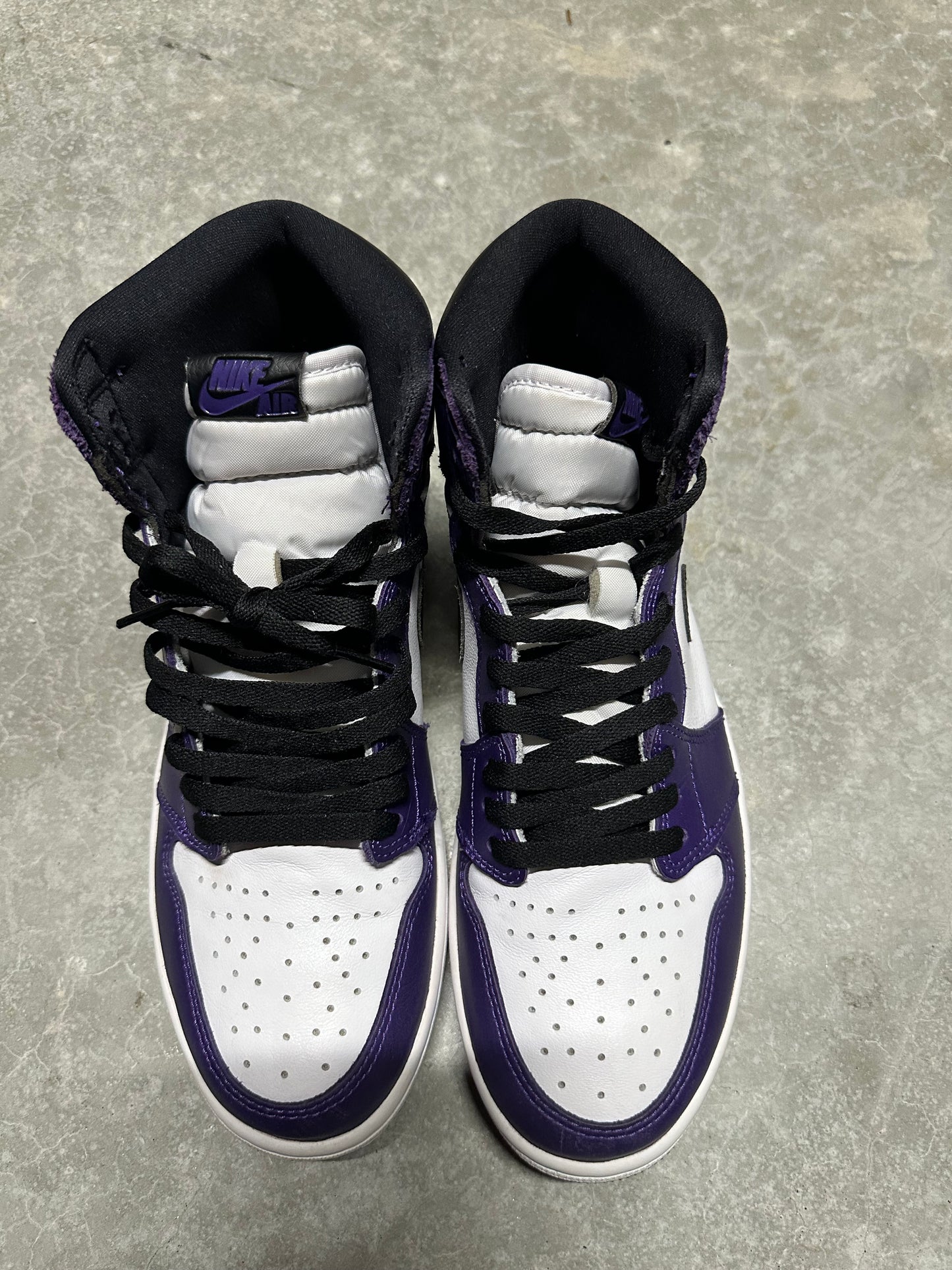 JORDAN 1 “ Court purple “