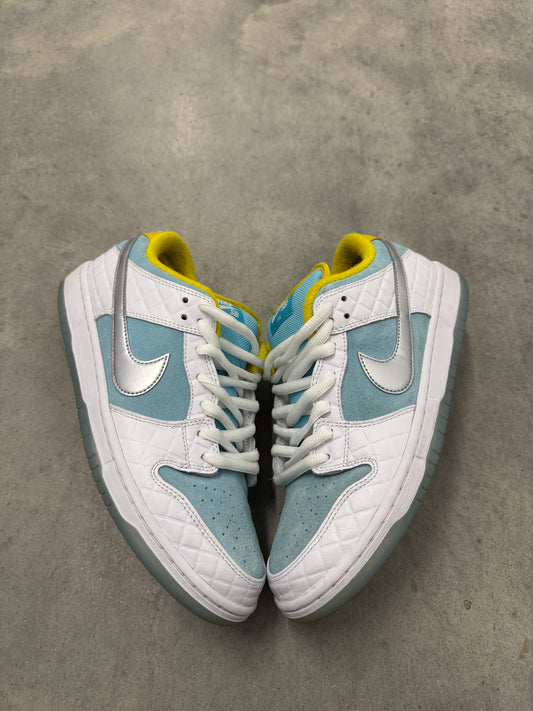 FTC NIKE DUNK LOW SB “ Lagoon Pulse “