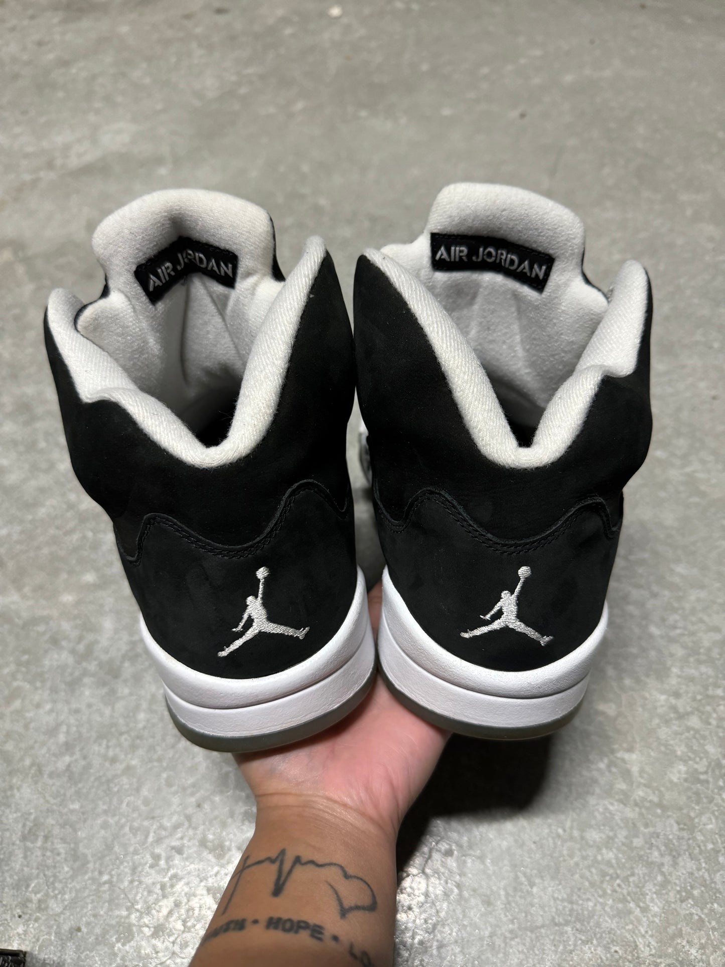 JORDAN 5 “ Oreo “