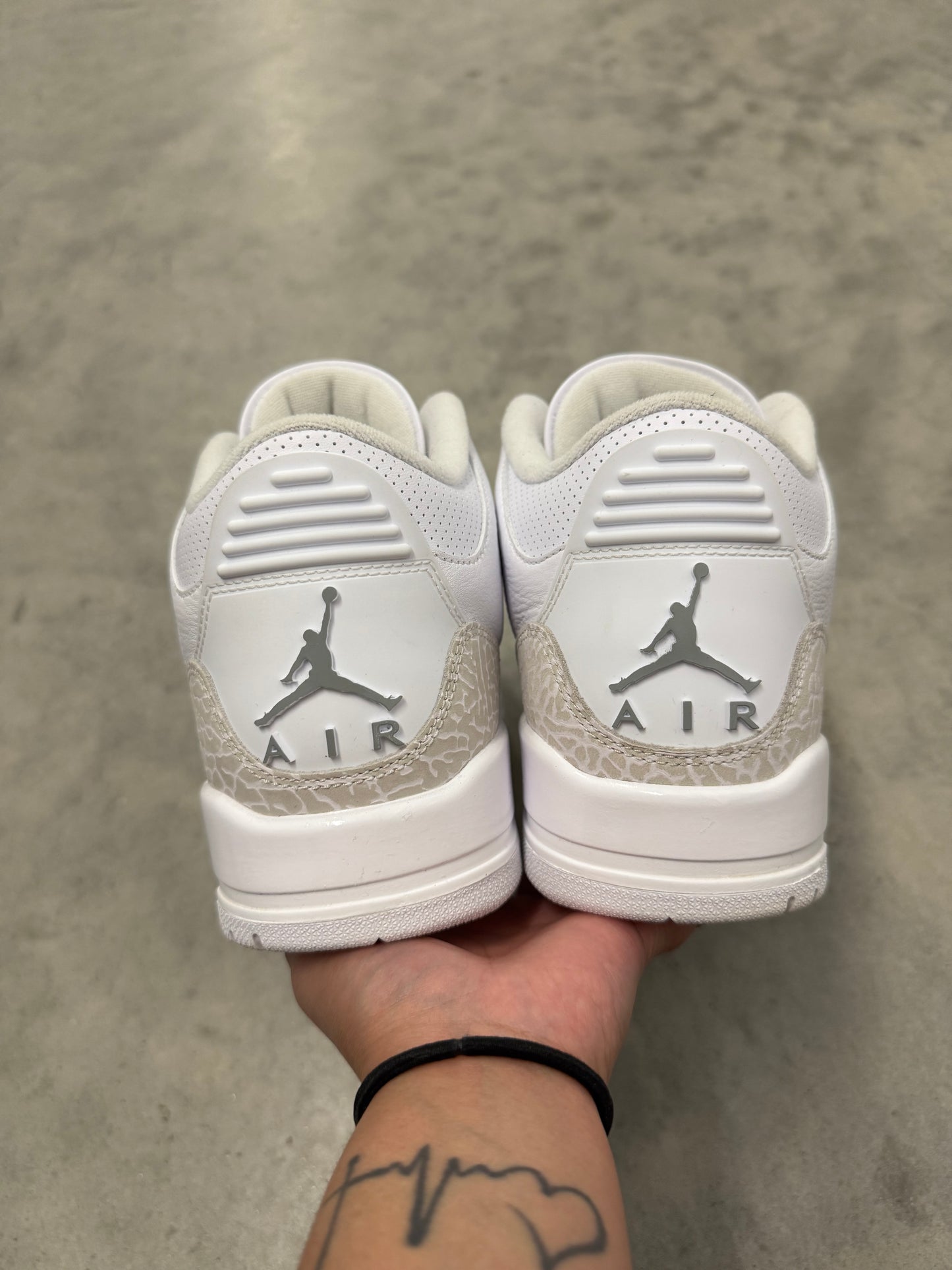JORDAN 3 “ Pure Money “