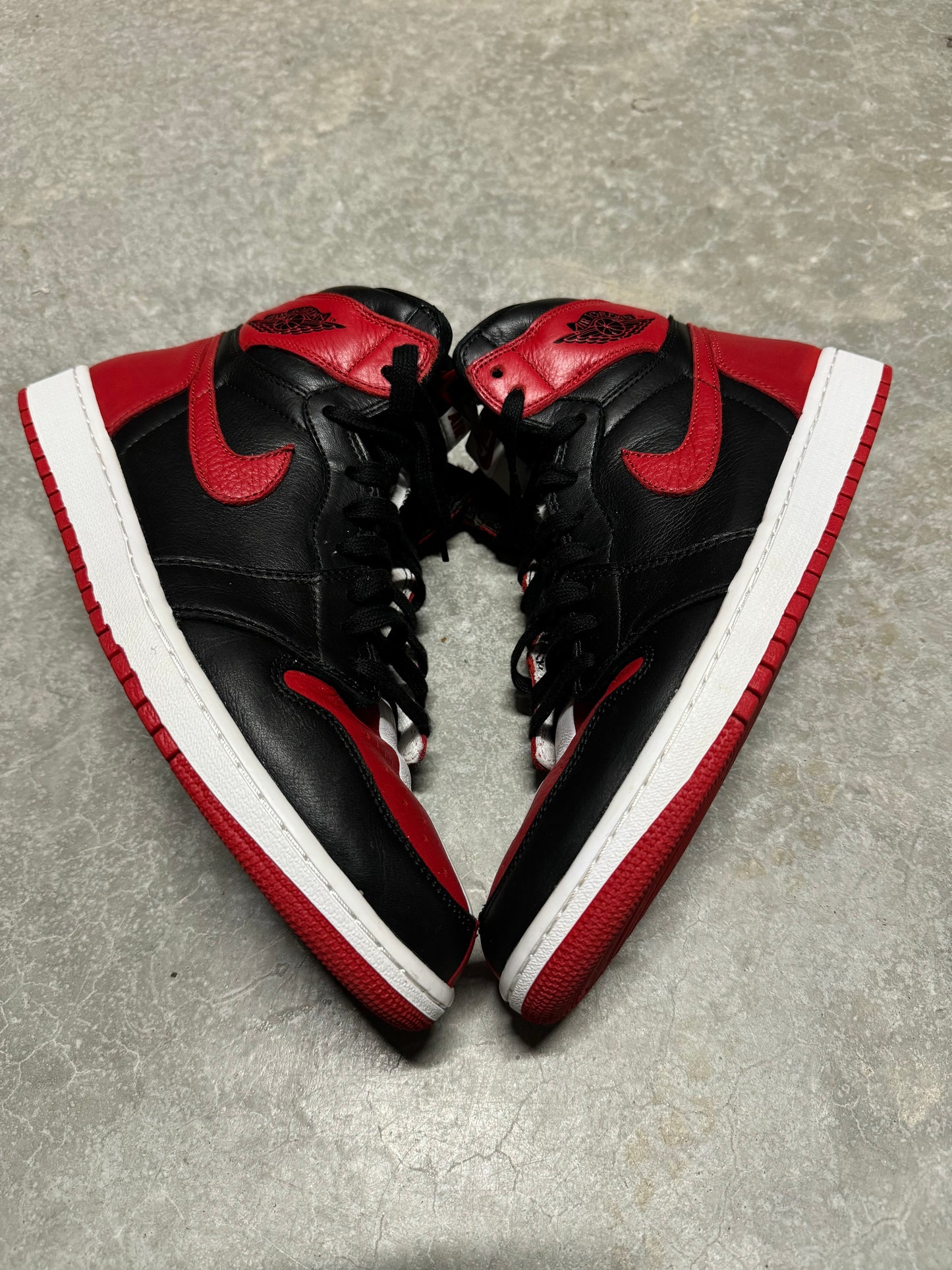 JORDAN 1 “ Homage to Home “