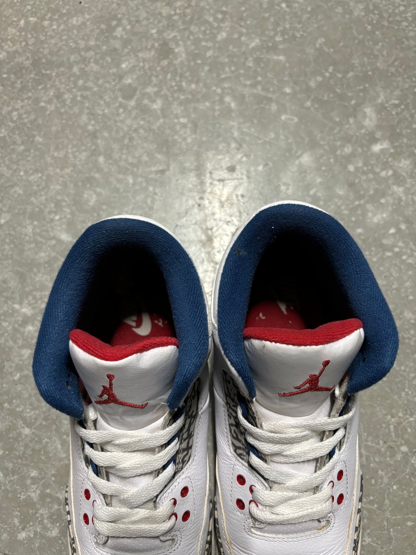 JORDAN 3 “ true blue “