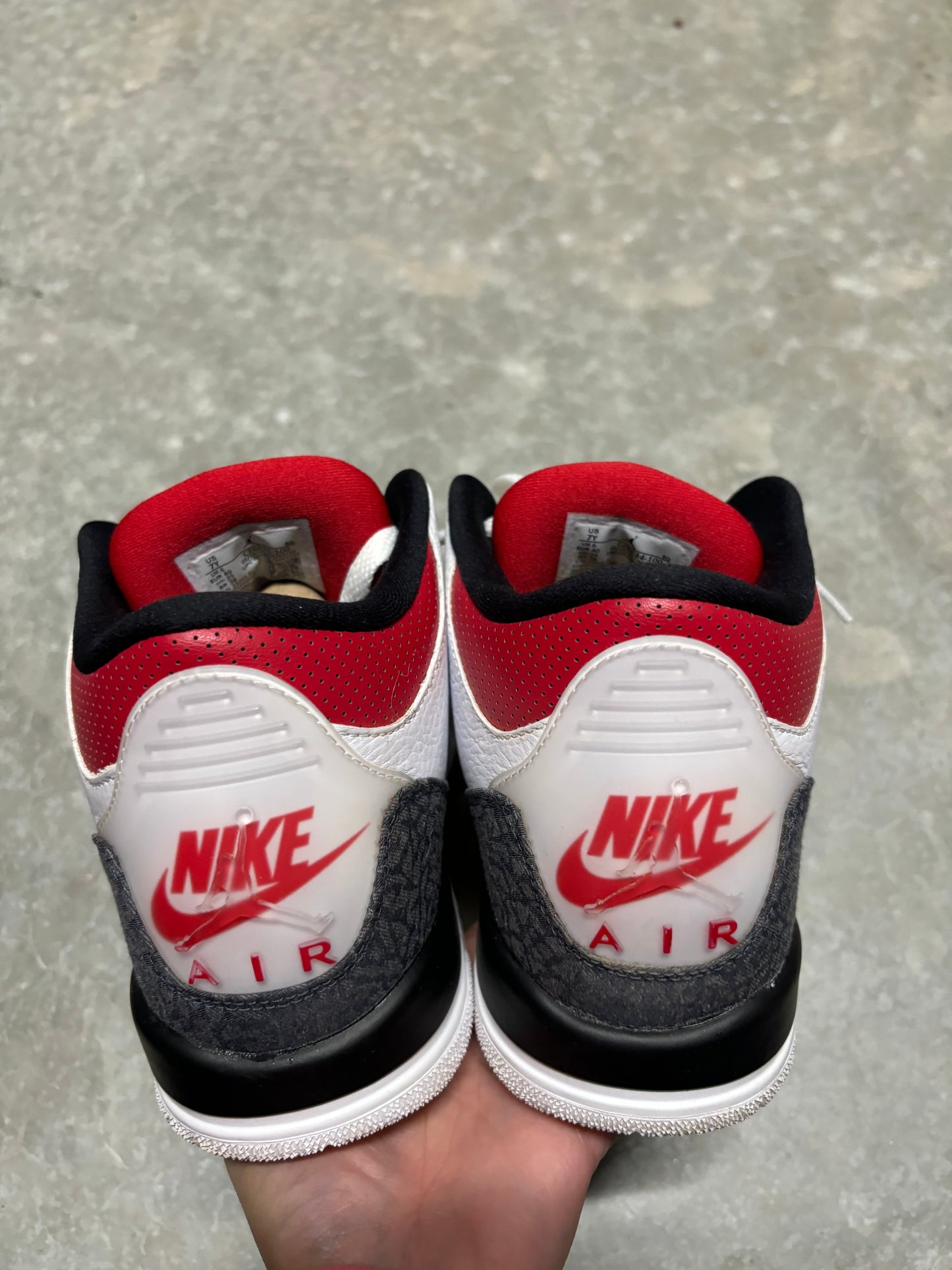 JORDAN 3 DENIM “ fire red “