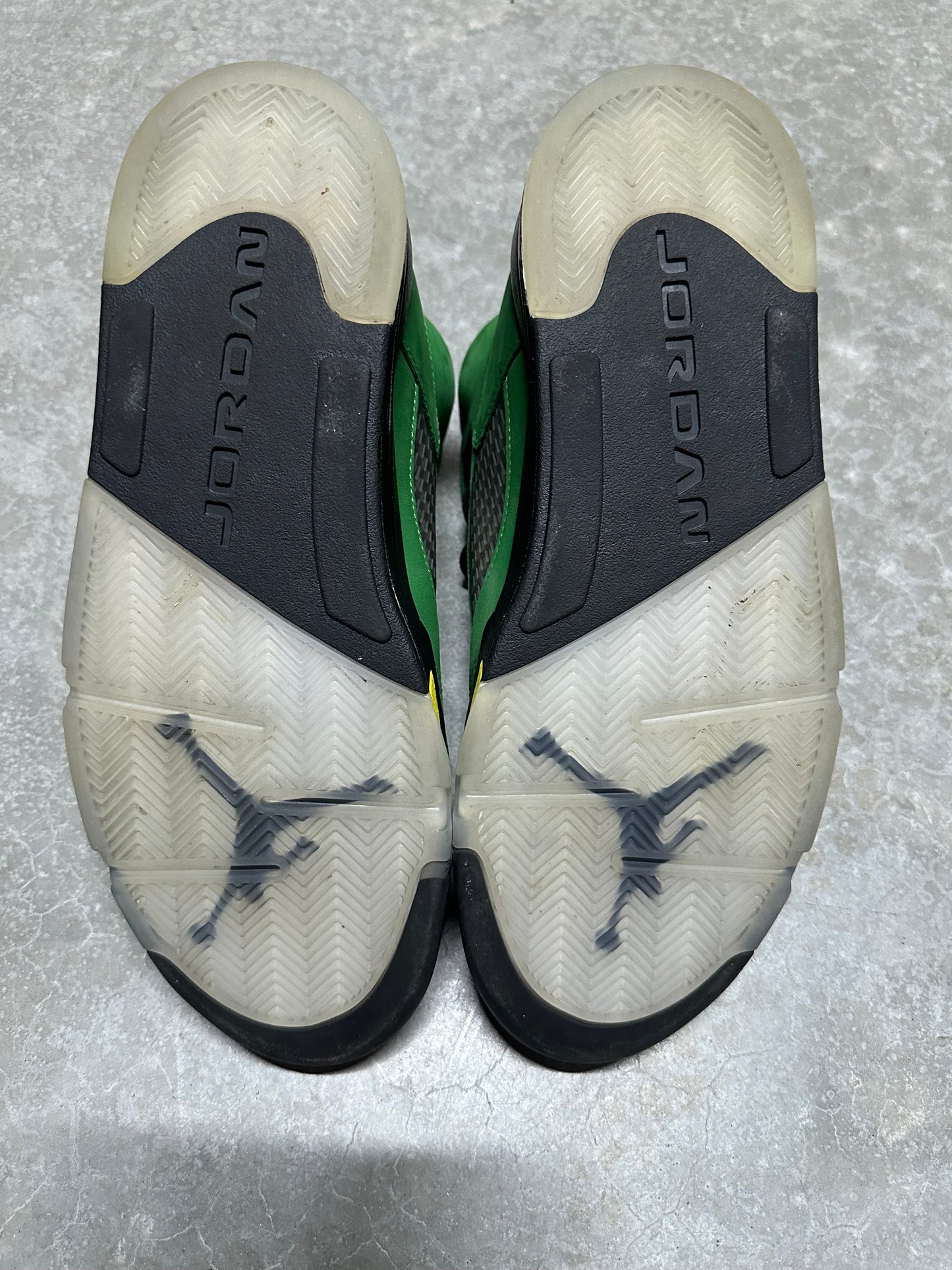 JORDAN 5 “ Oregon “