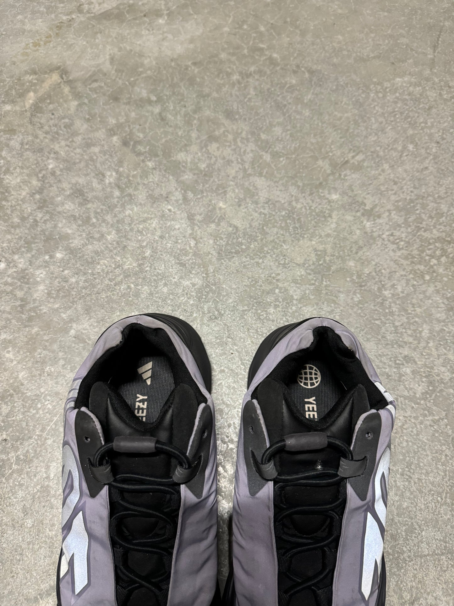 YEEZY 700 “ Geode “