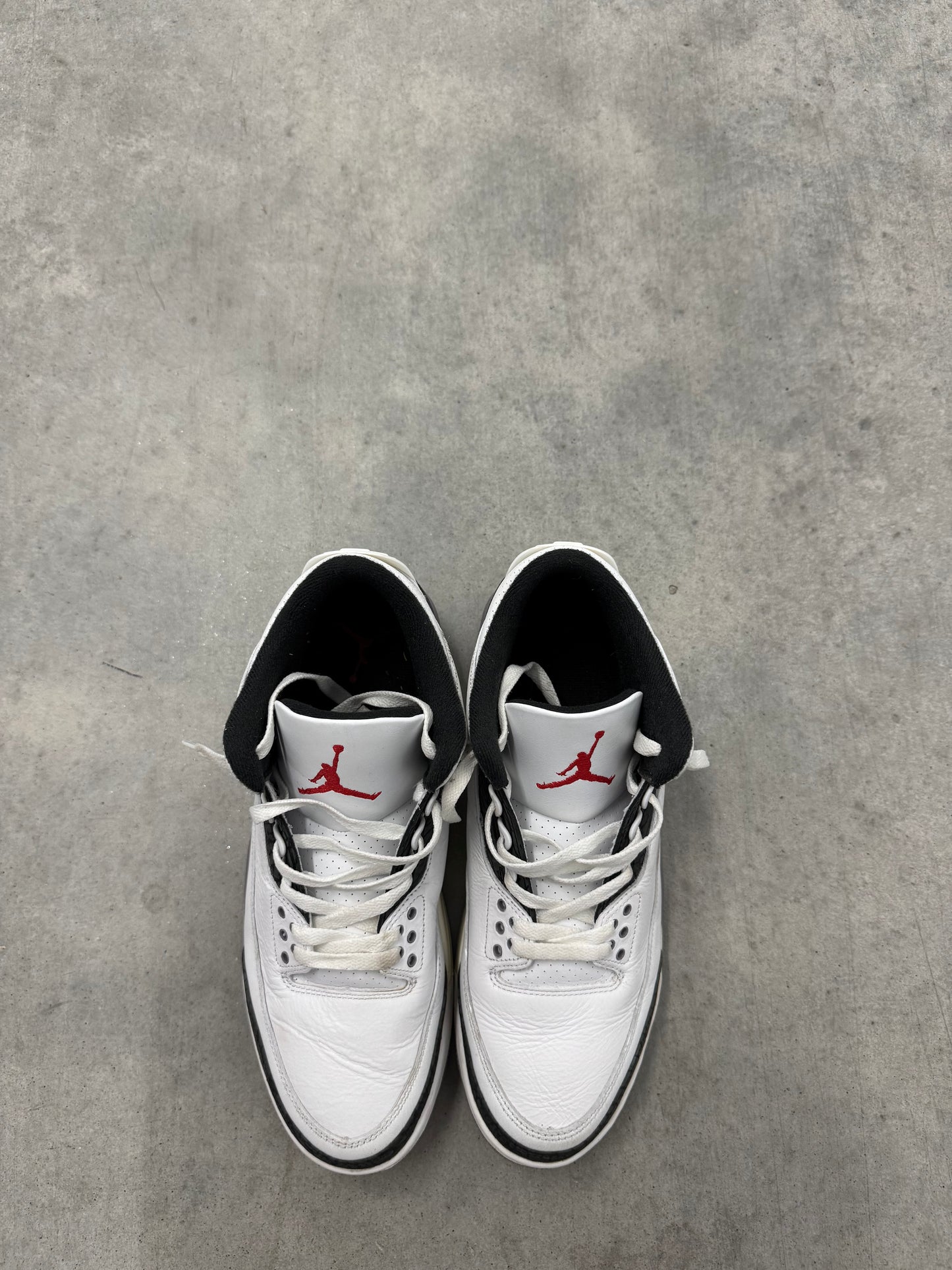 JORDAN 3 “ Cement Grey “