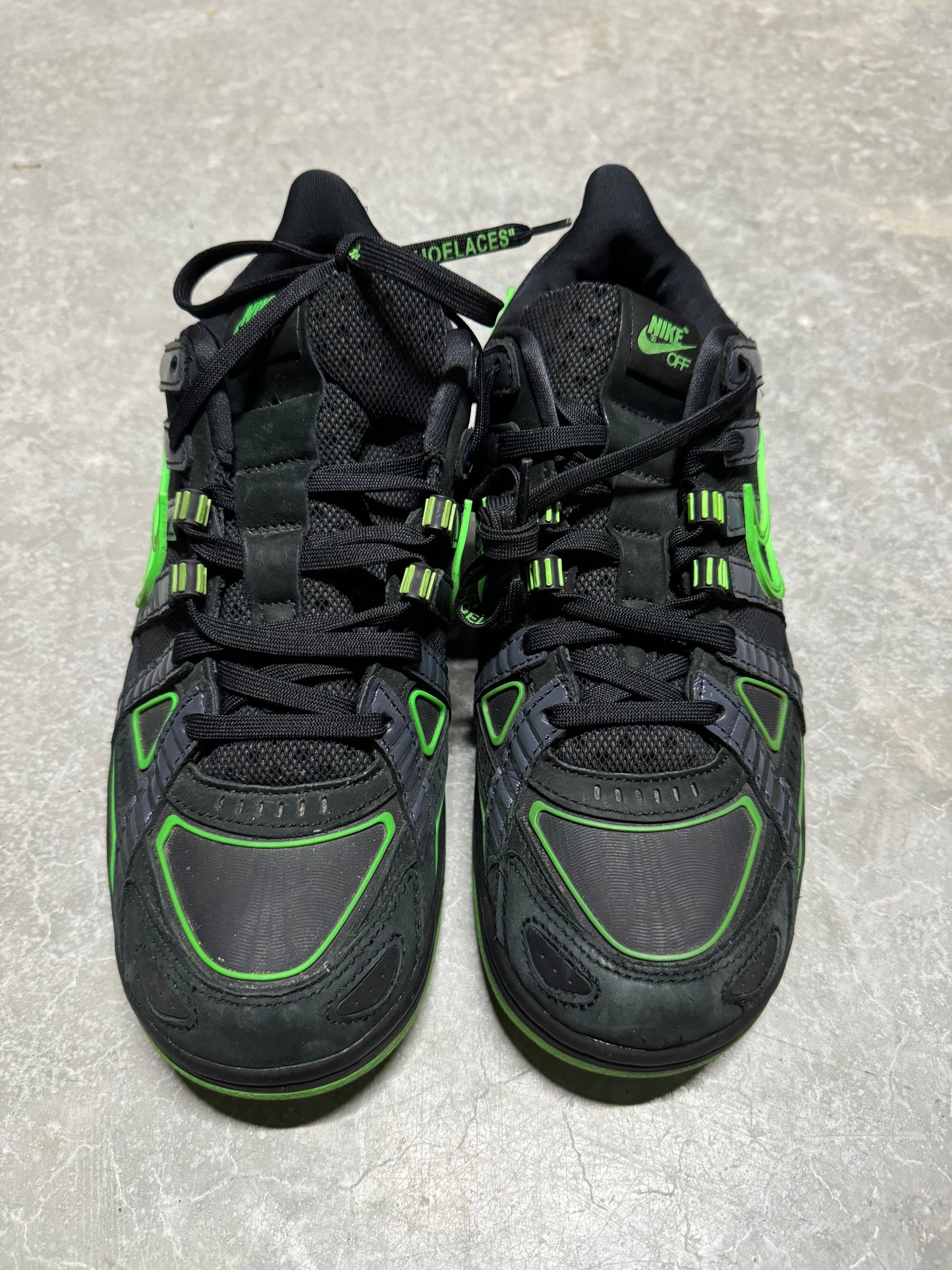 OFF WHITE RUBBER DUNK “ Green Strike “