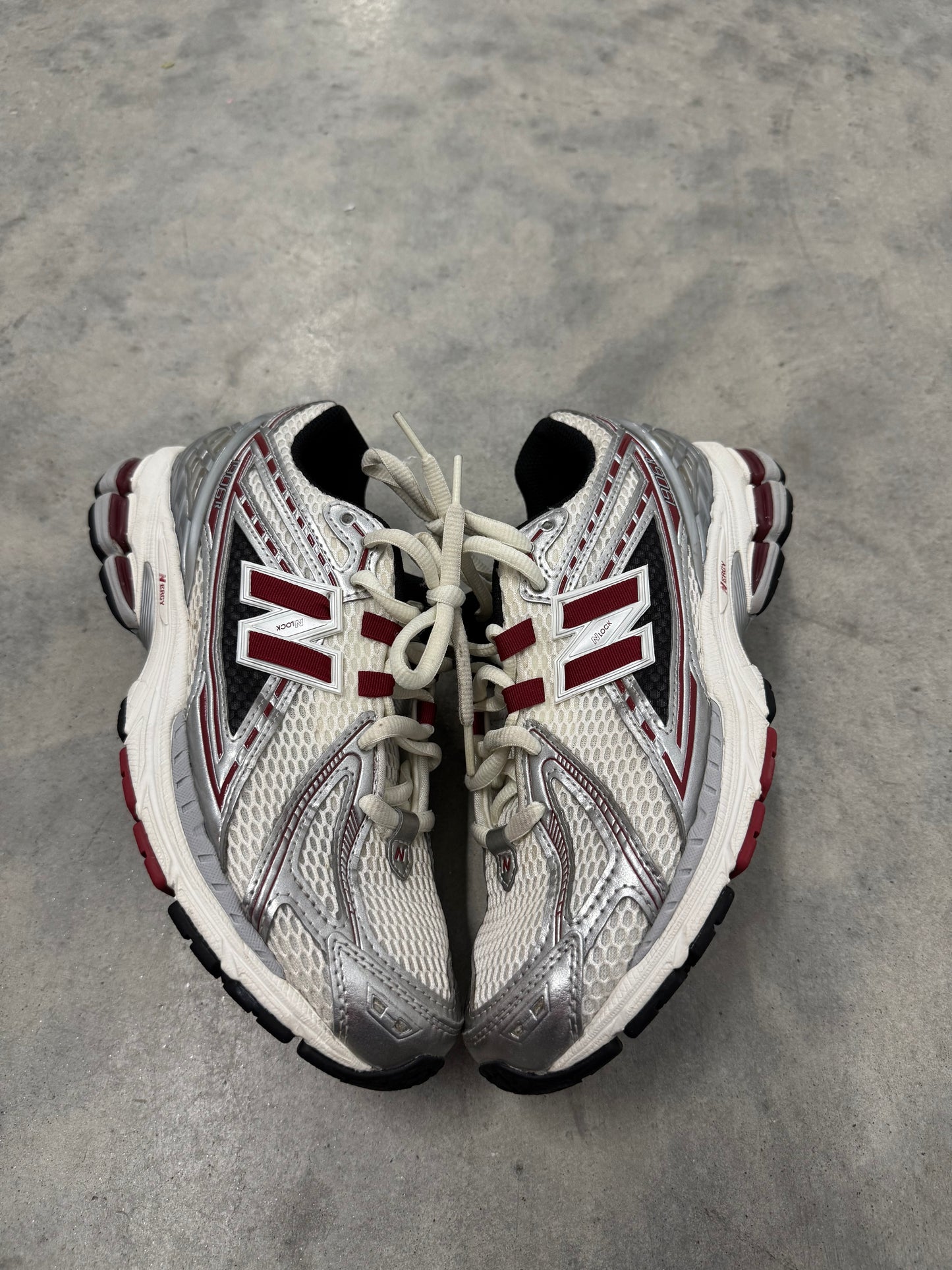 NEW BALANCE 1906R “ Silver Classic Crimson “