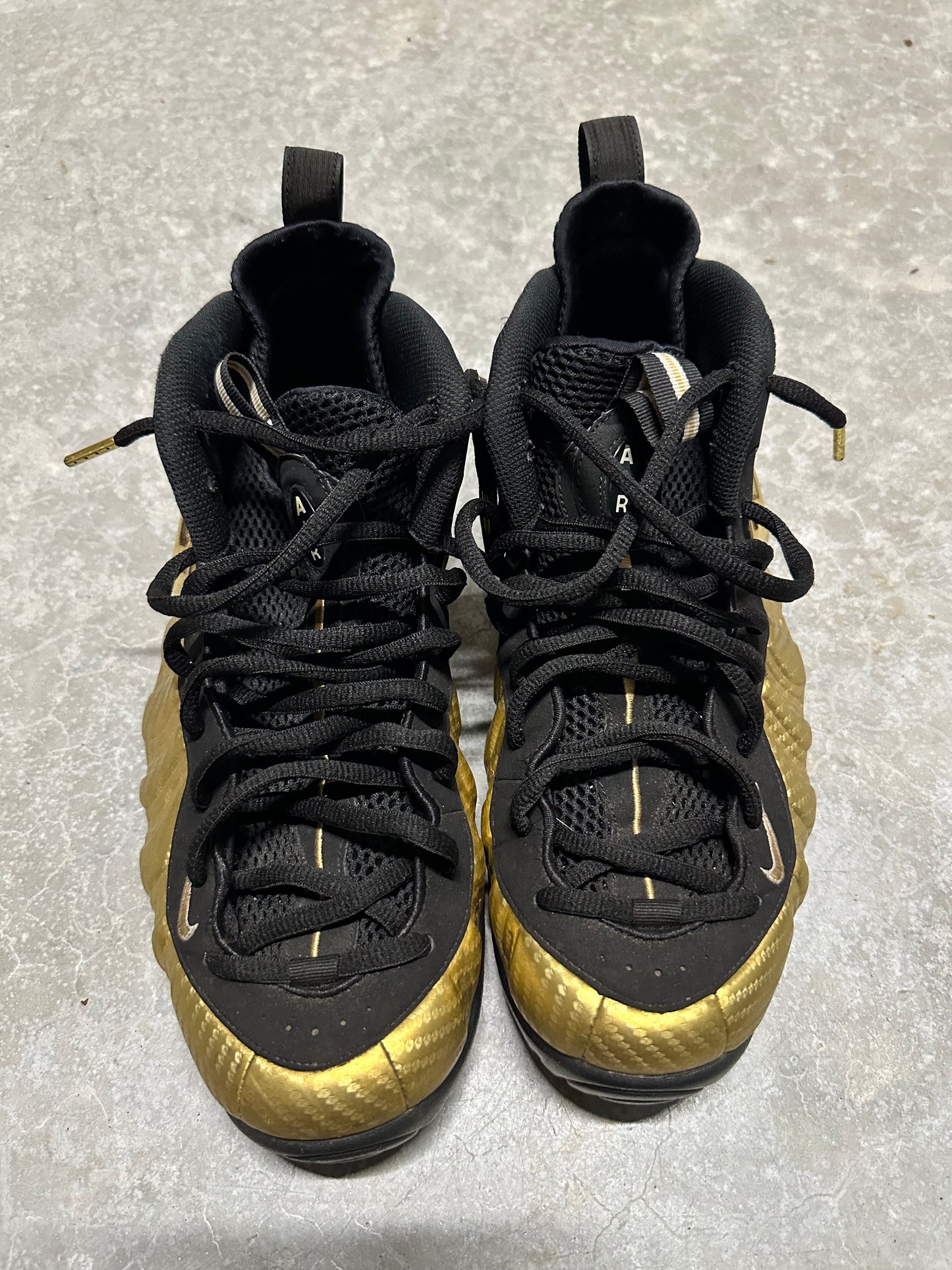 AIR FOAMPOSITE “ metallic gold “