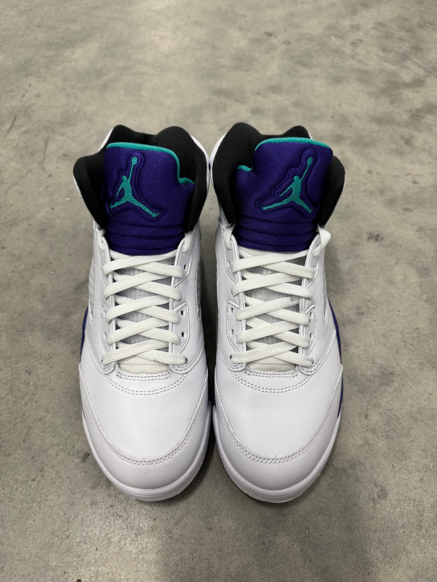 JORDAN 5 “ Grape “
