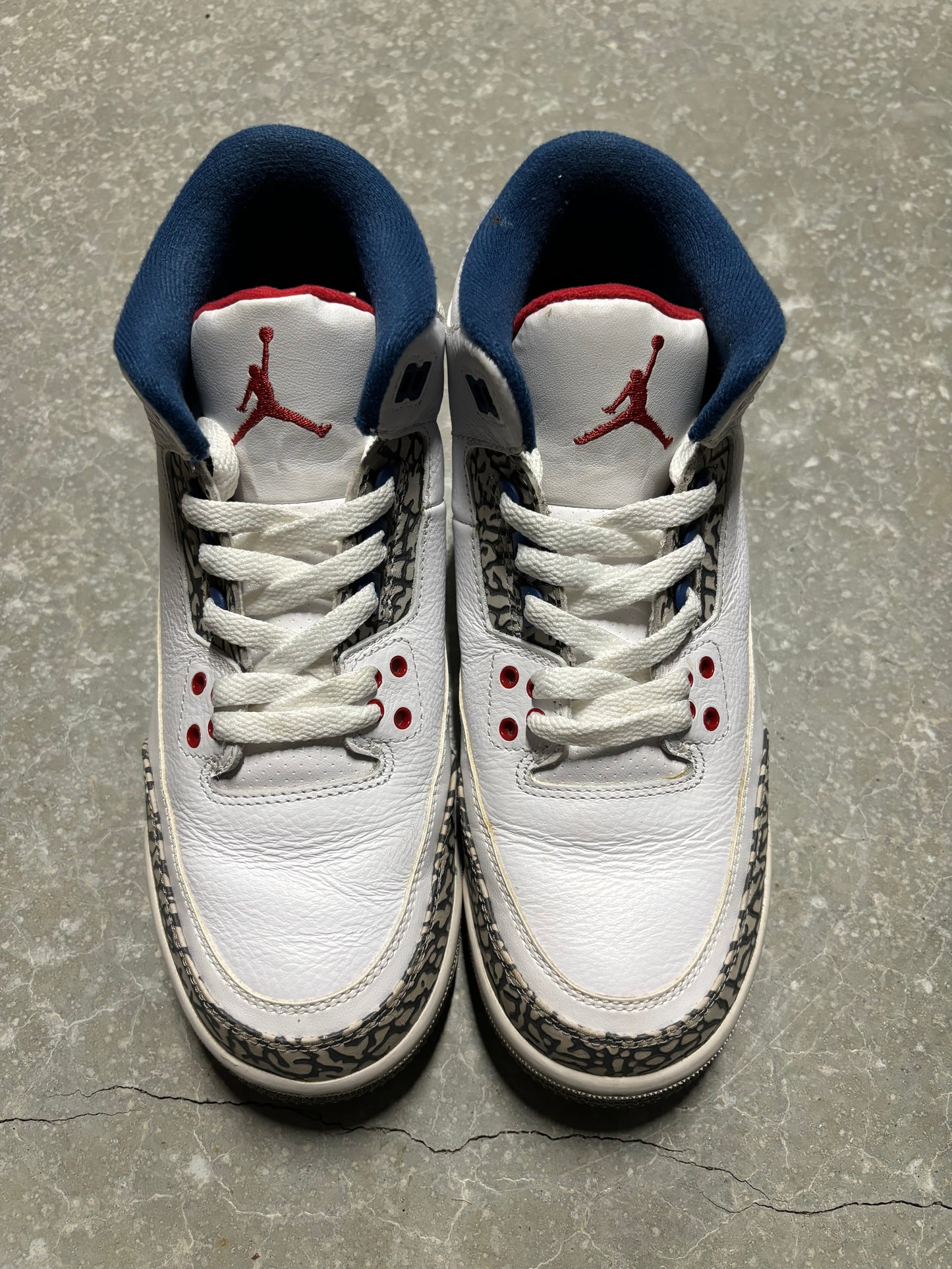 JORDAN 3 “ true blue “