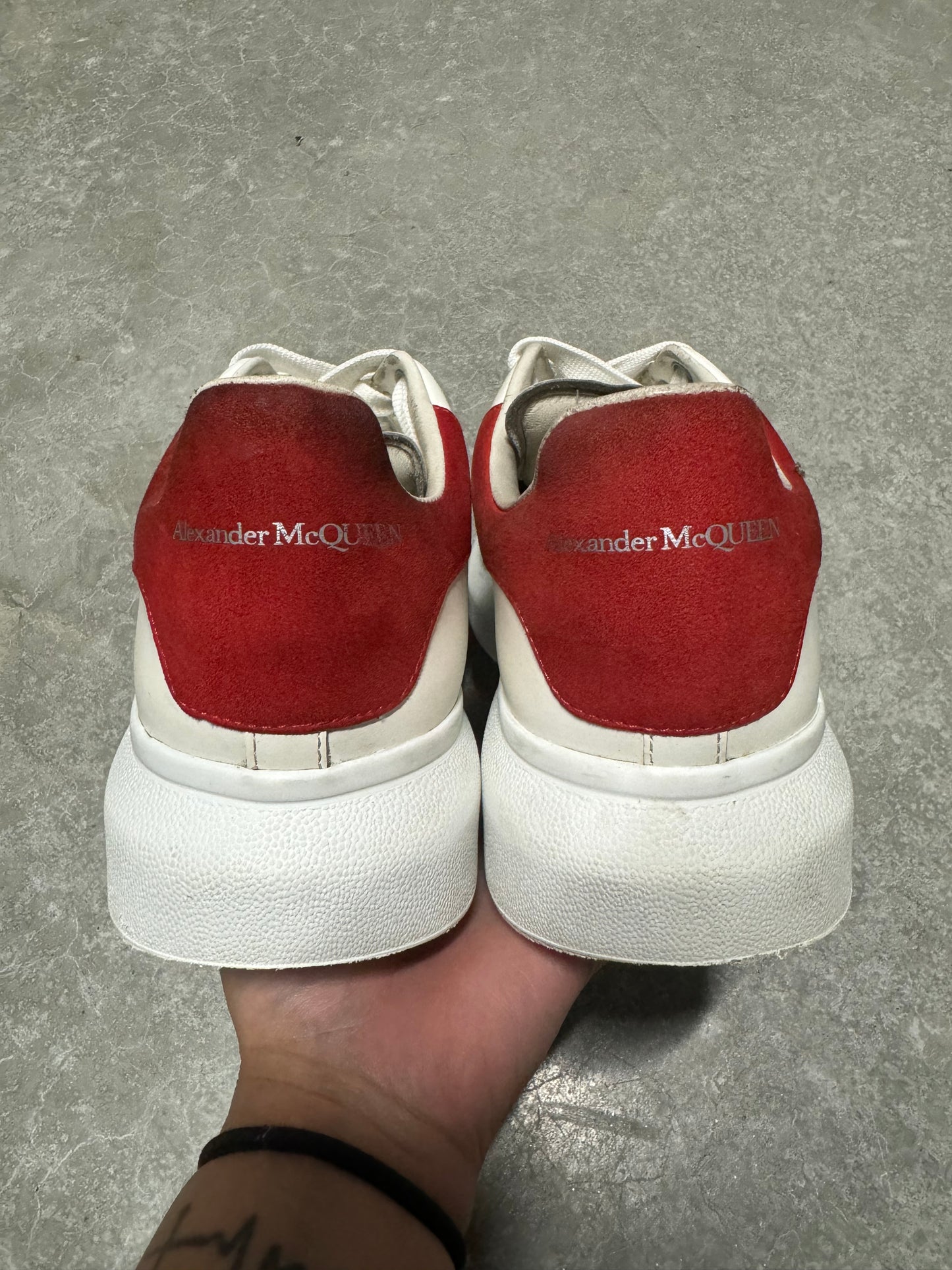 ALEXANDER MCQUEEN SNEAKER “ White Lust Red “