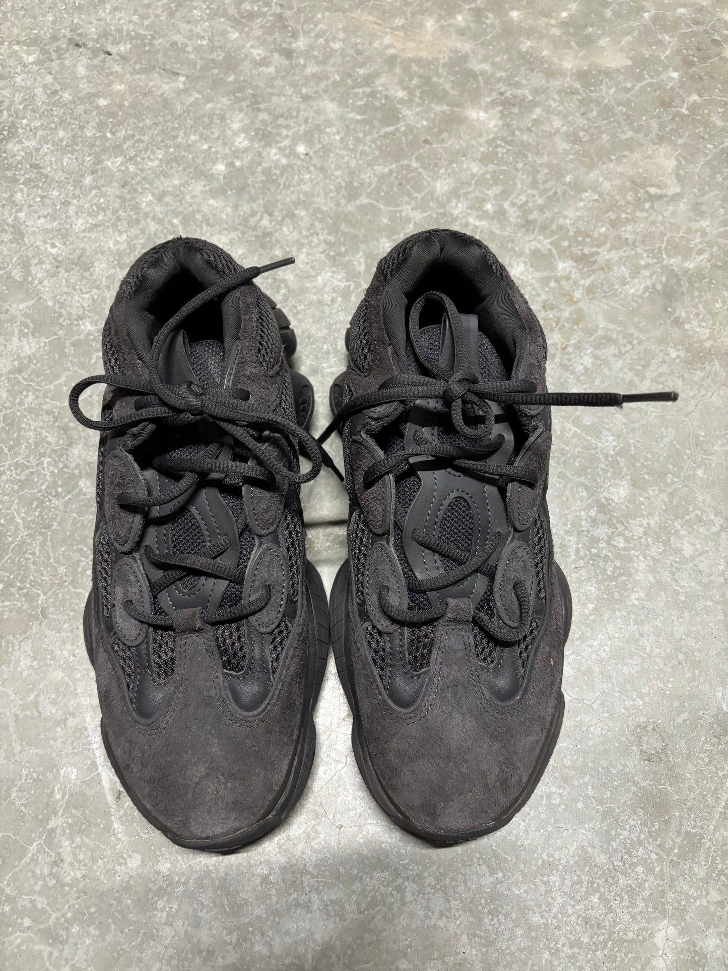 YEEZY 500 “ utility black “