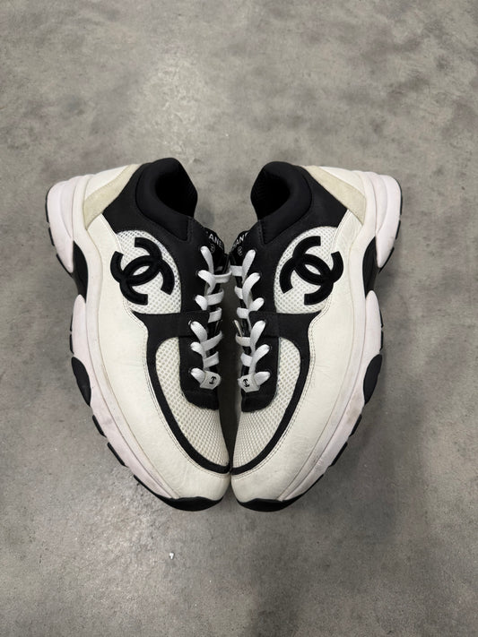CHANEL SNEAKER “ White Black “