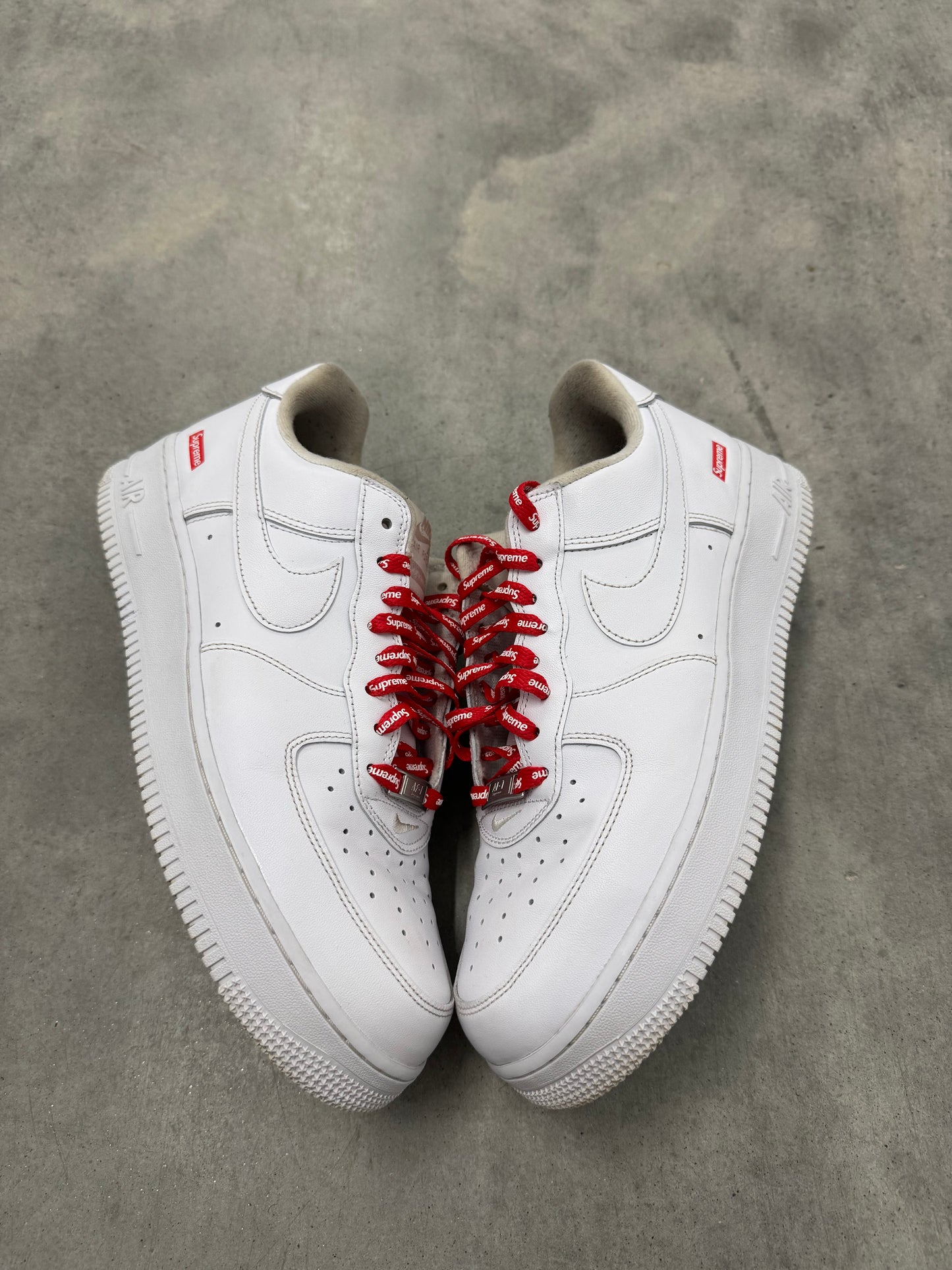 AIR FORCE SUPREME LOW “ Box-Logo White “