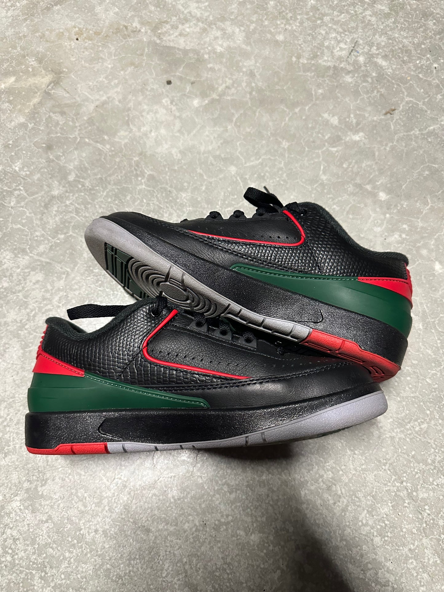 JORDAN 2 “ Christmas “