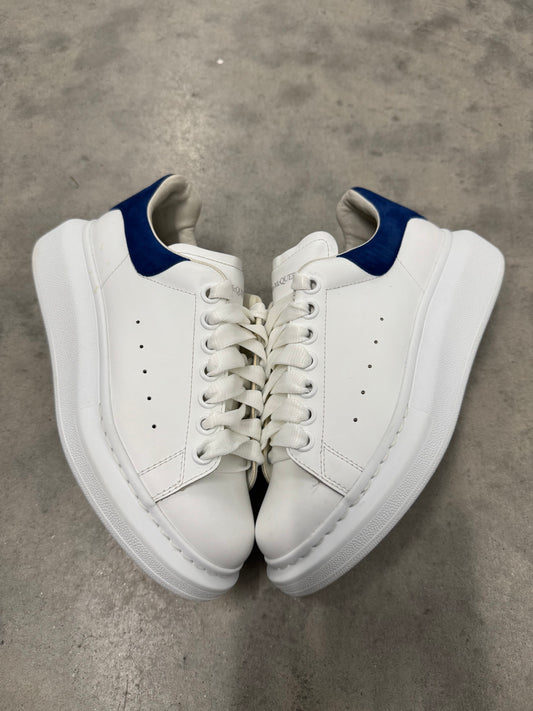 ALEXANDER MCQUEEN OVERSIZED SNEAKER “ White Paris Blue “