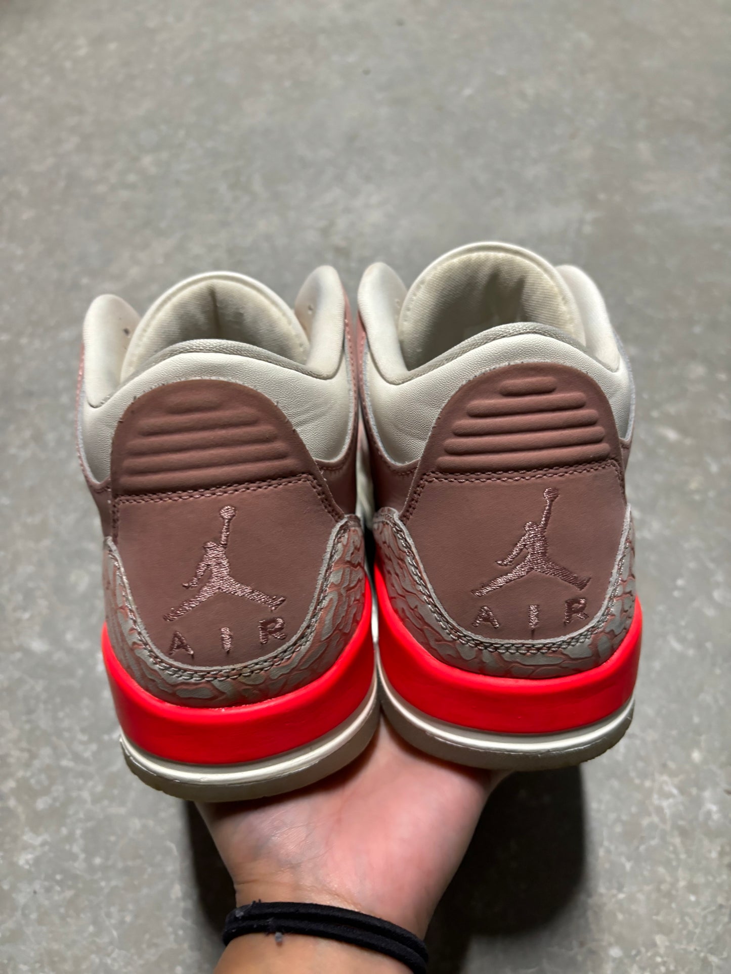 JORDAN 3 “ Rust pink “