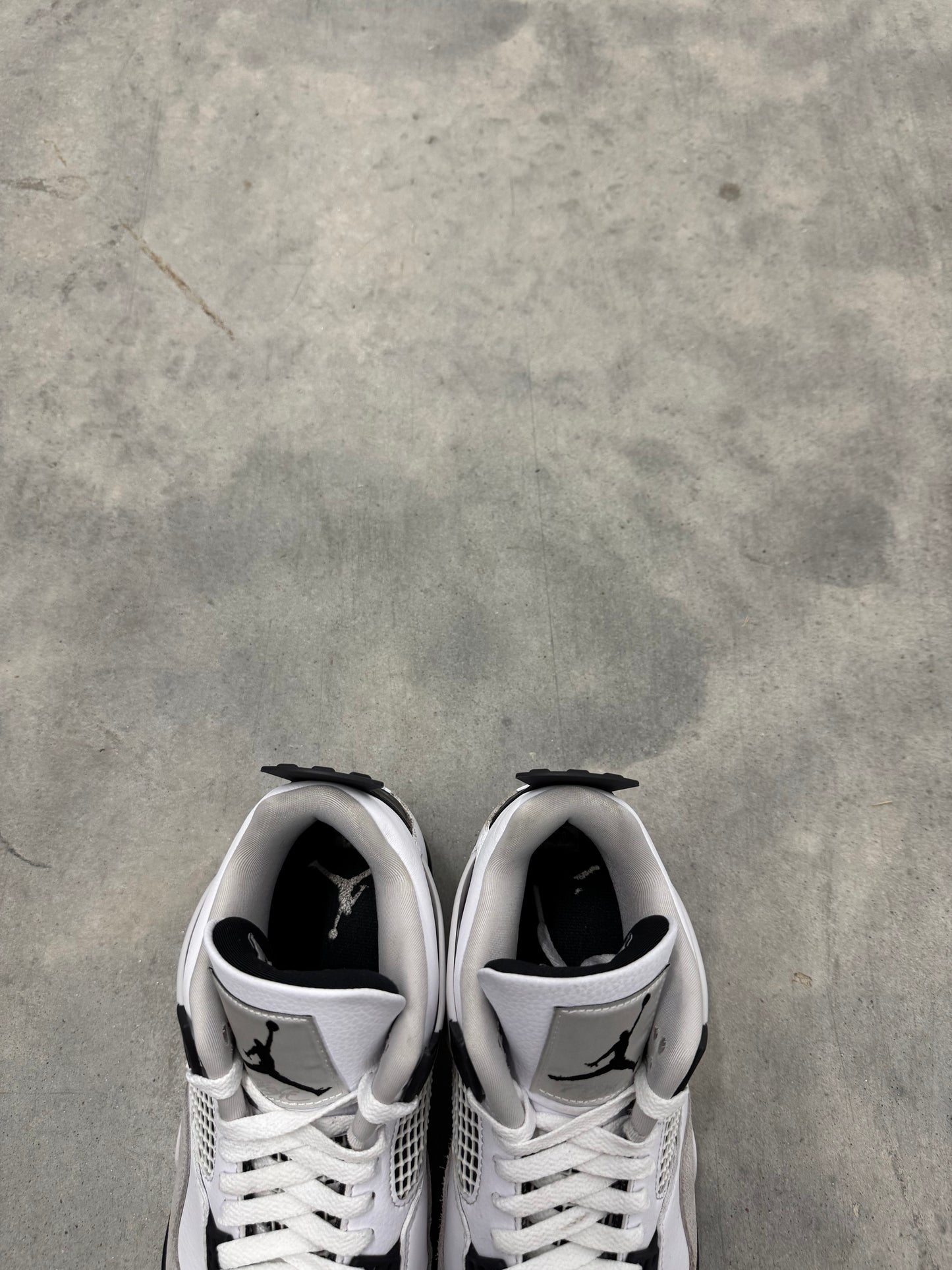 JORDAN 4 “ Military Black “