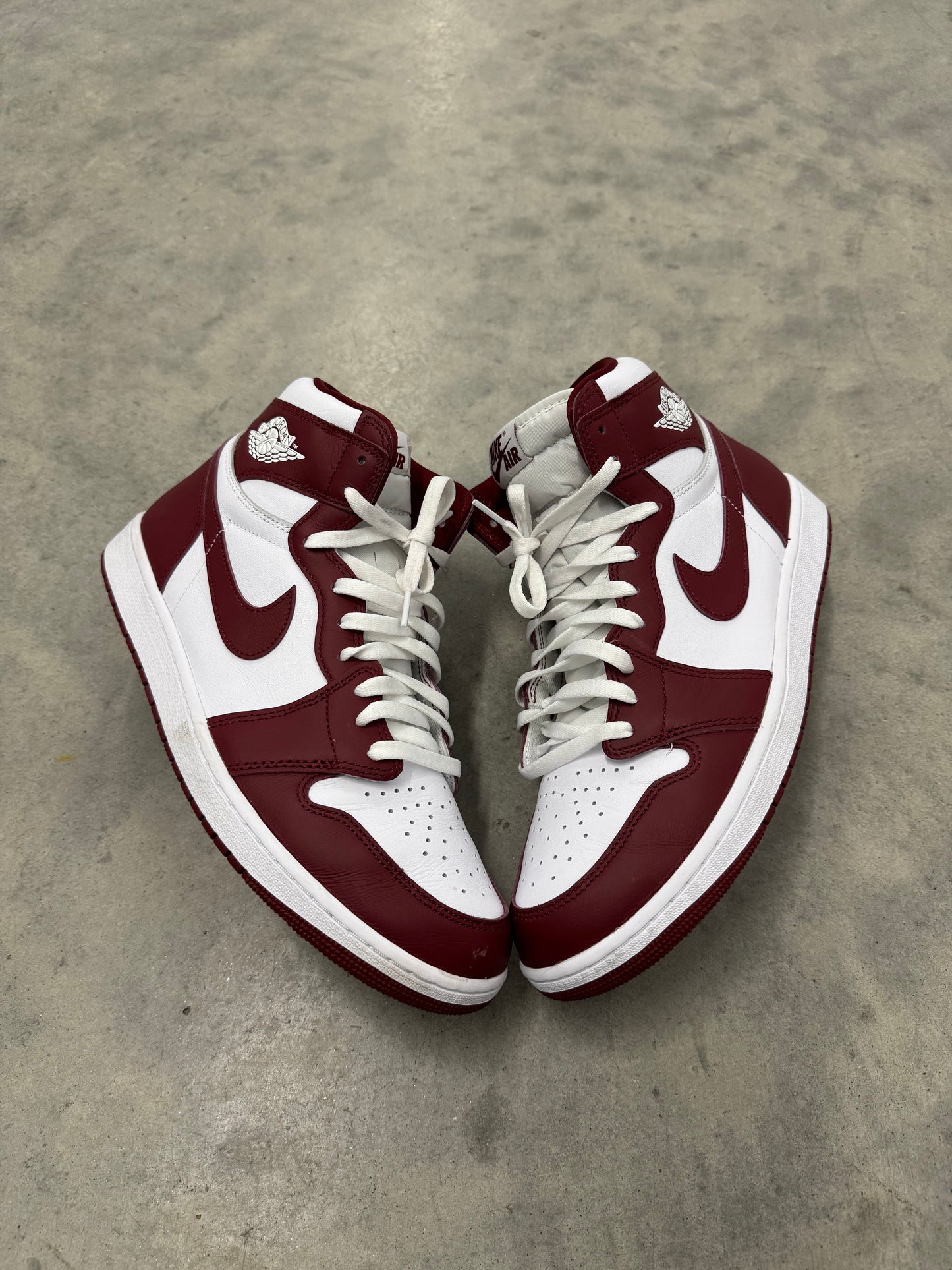 JORDAN 1 “ Artisanal Red “