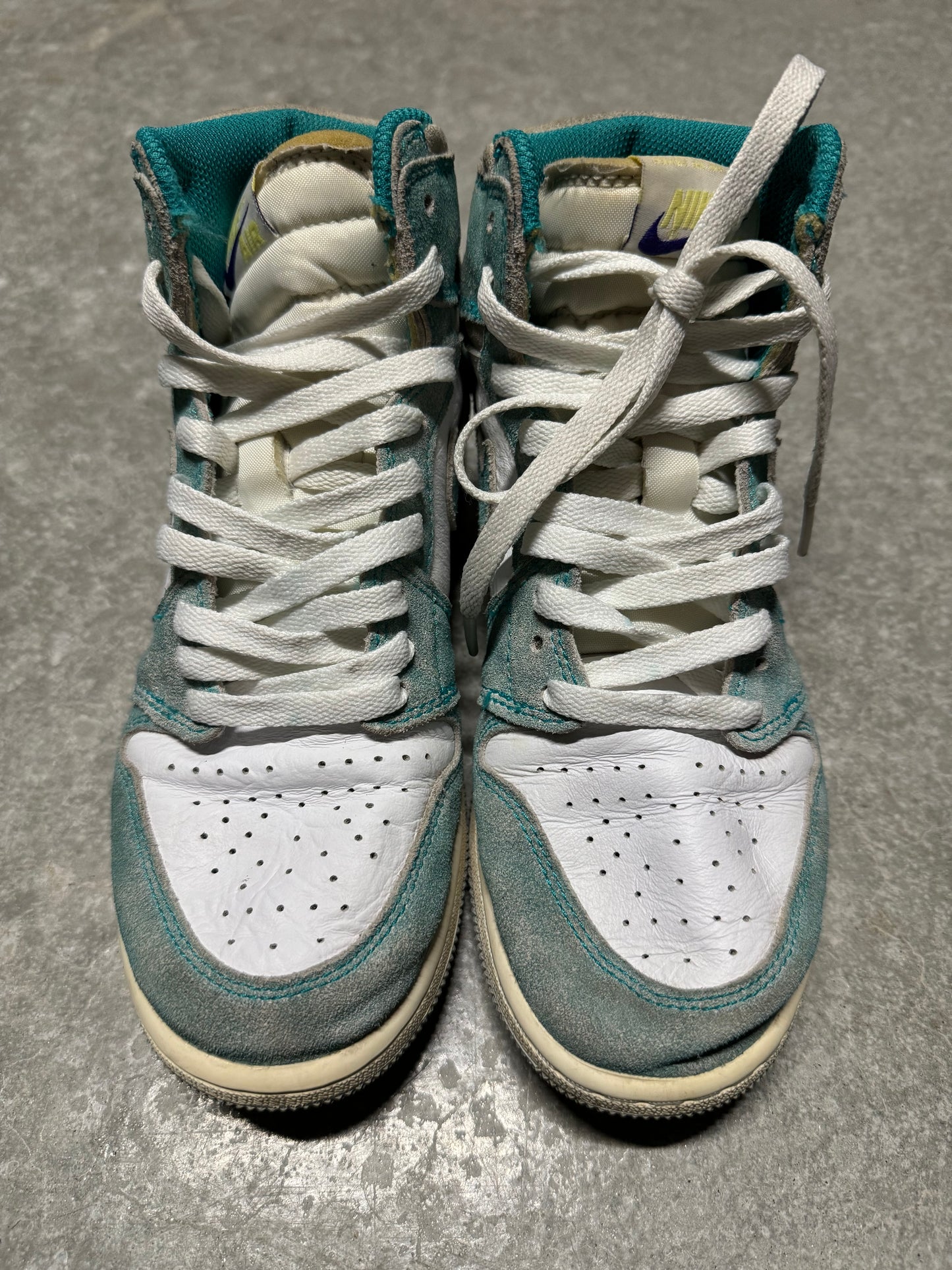 JORDAN 1 “ turbo green “