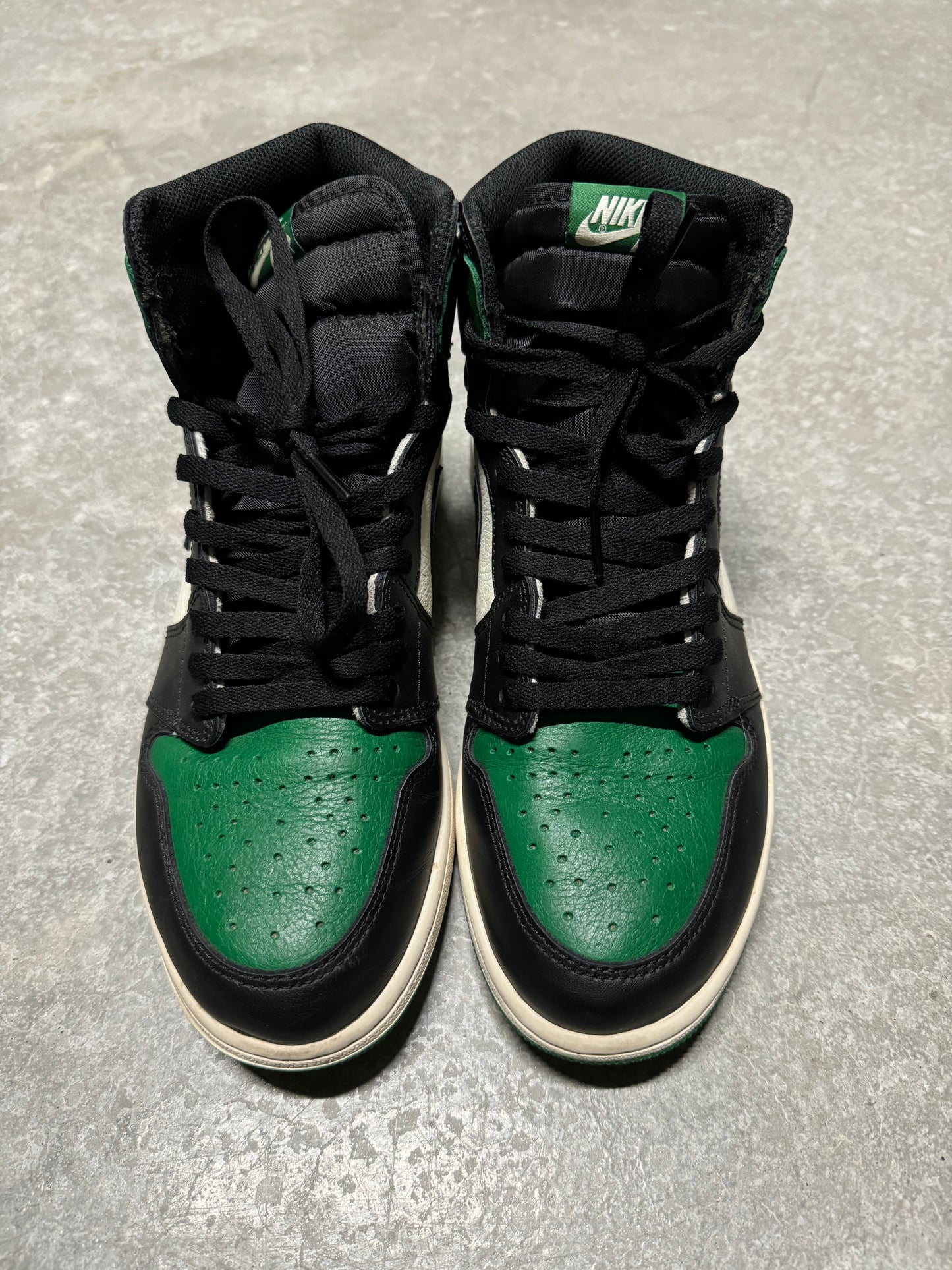 JORDAN 1 “ pine green “