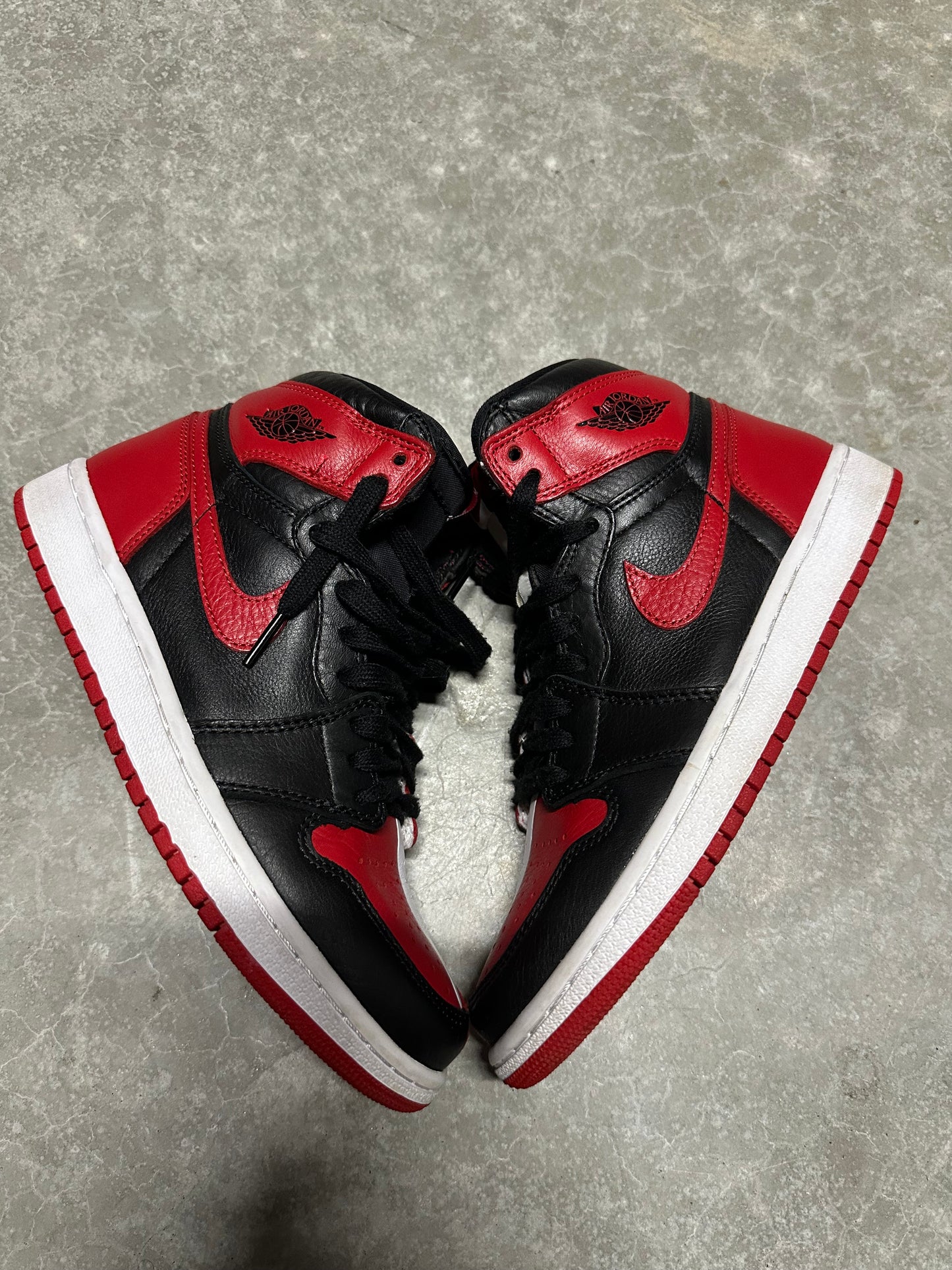 JORDAN 1 “ Homage 2 home “