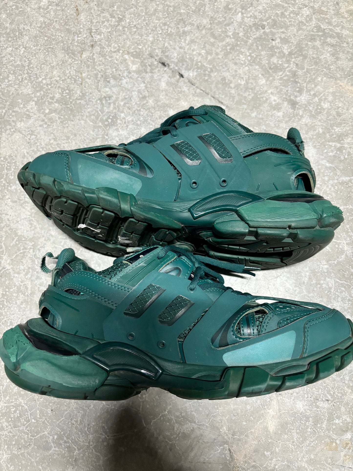 BALENCIAGA TRACK “ dark green “