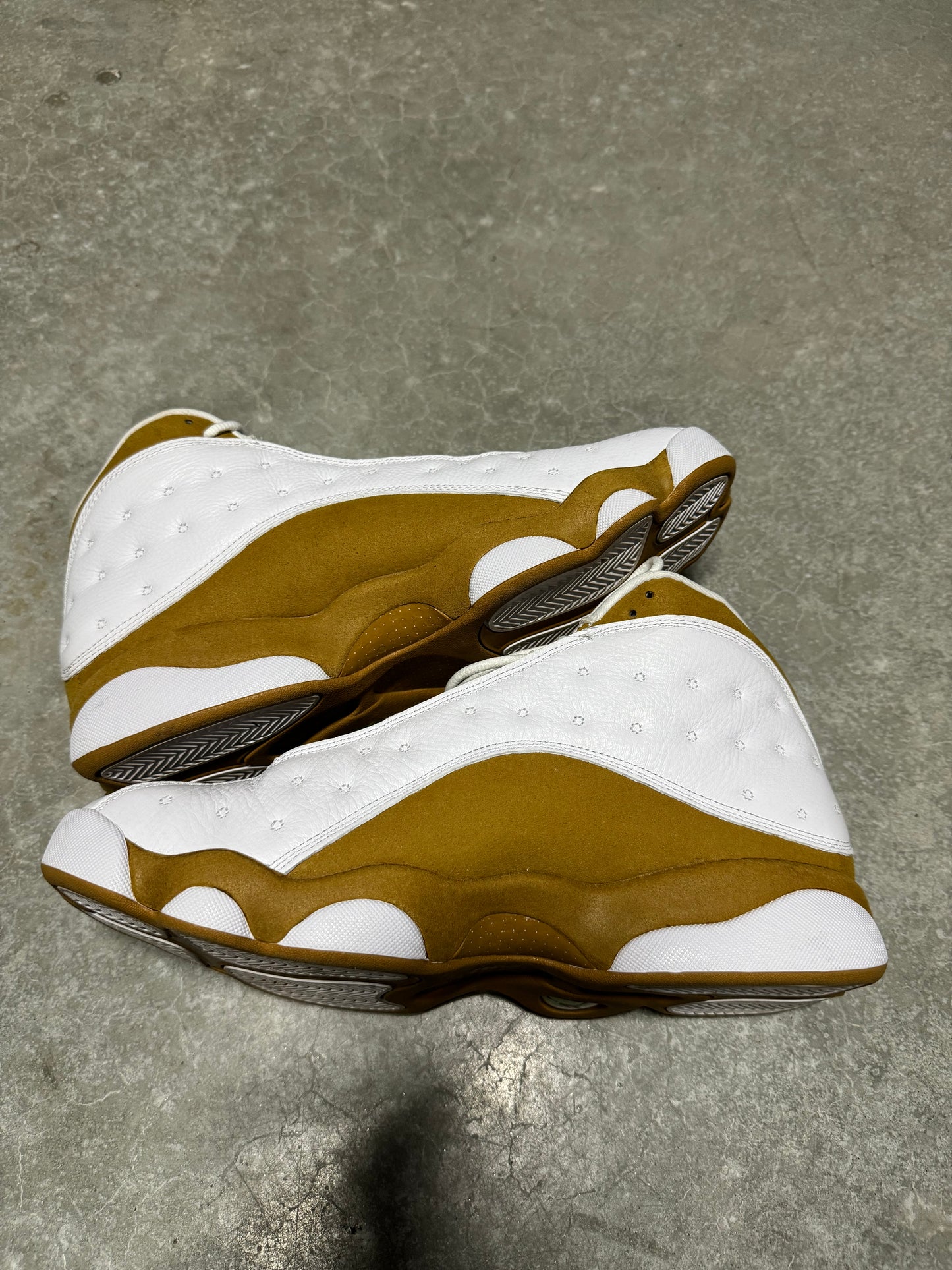 JORDAN 13 “ Wheat “