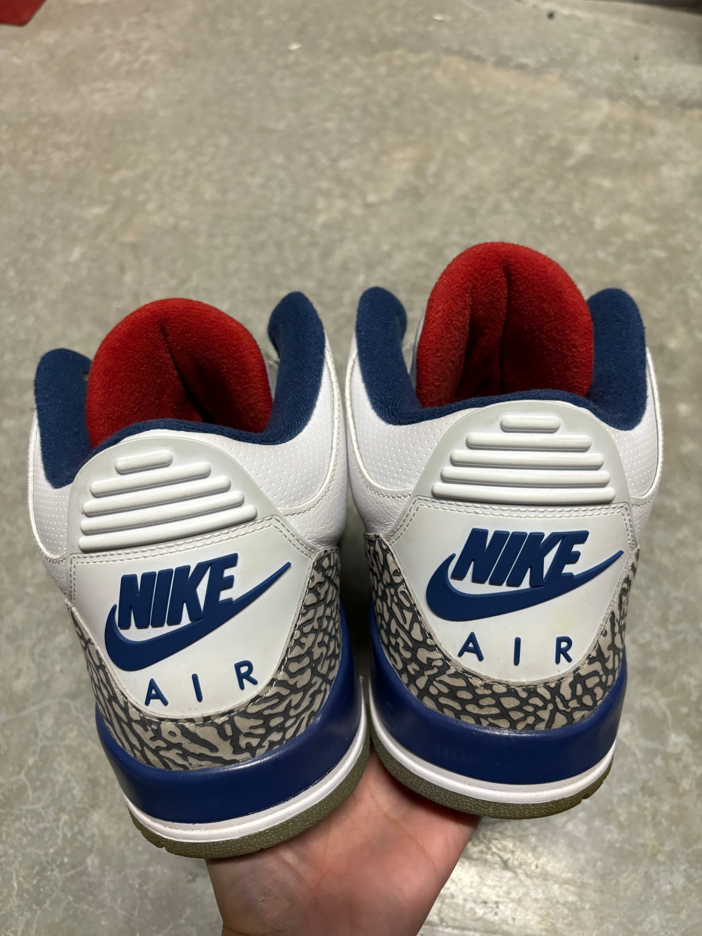 JORDAN 3 “ True Blue “